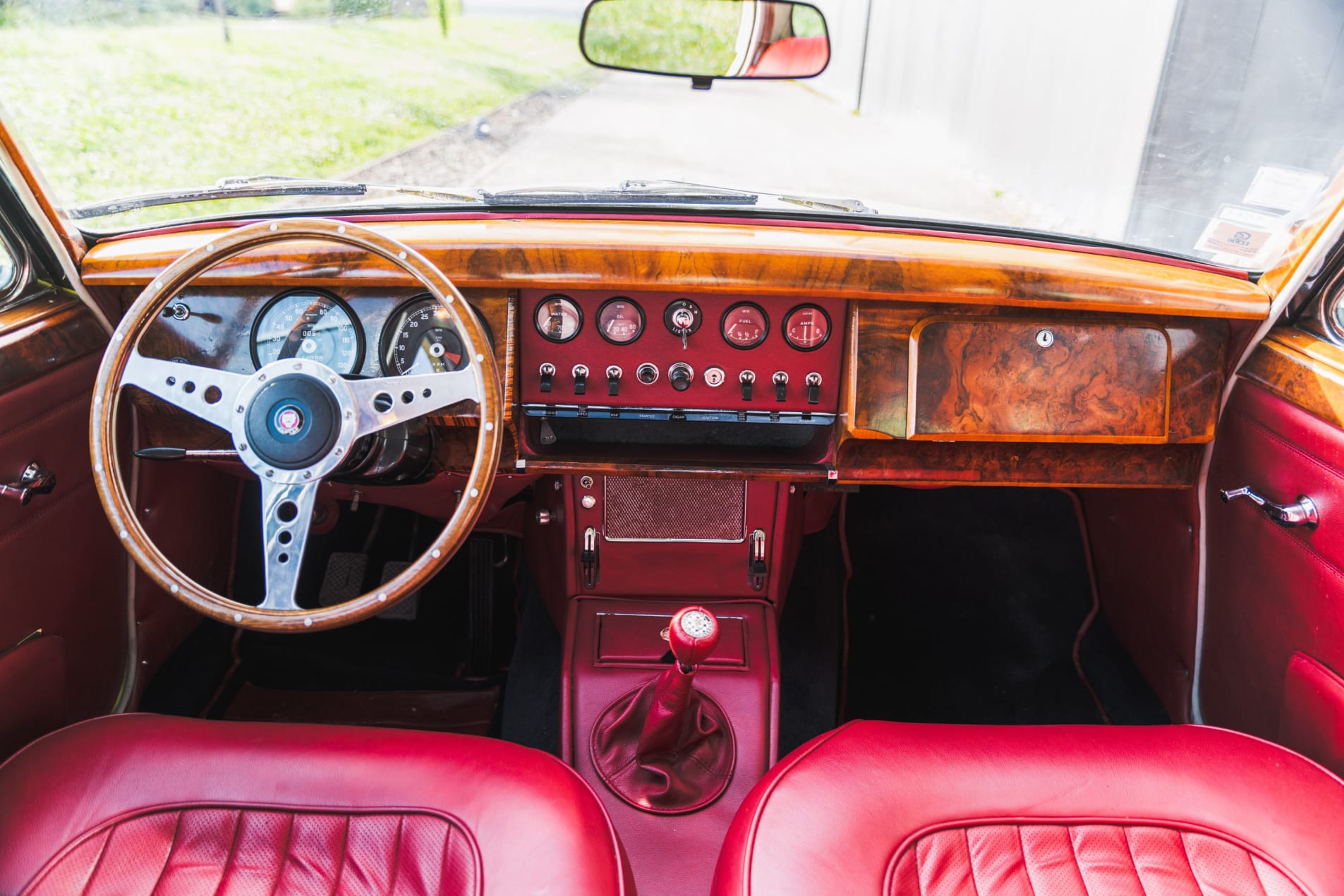 JAGUAR Mark 2 mk2 3.8 1965