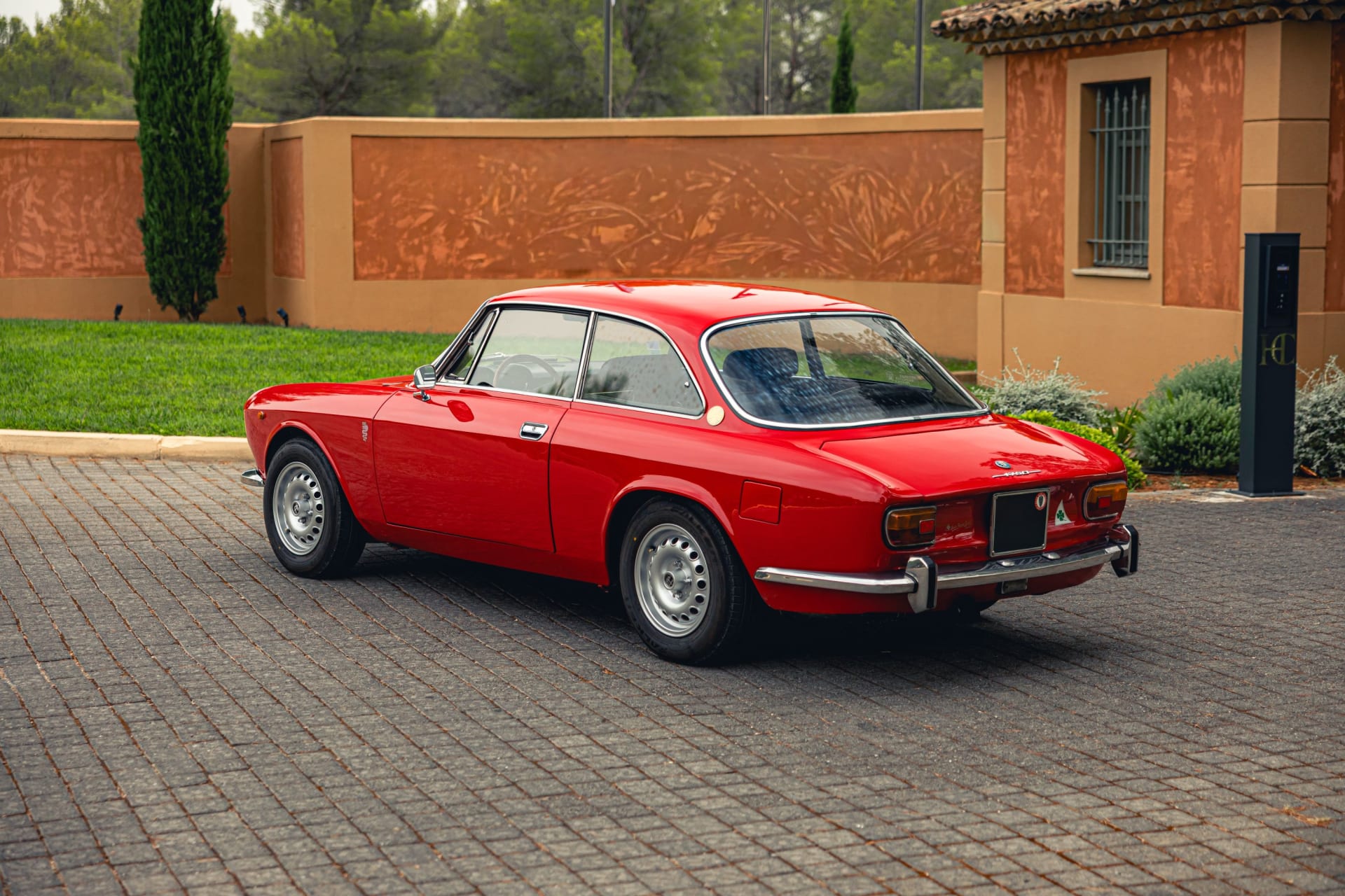Alfa Romeo 1750  Gt Veloce