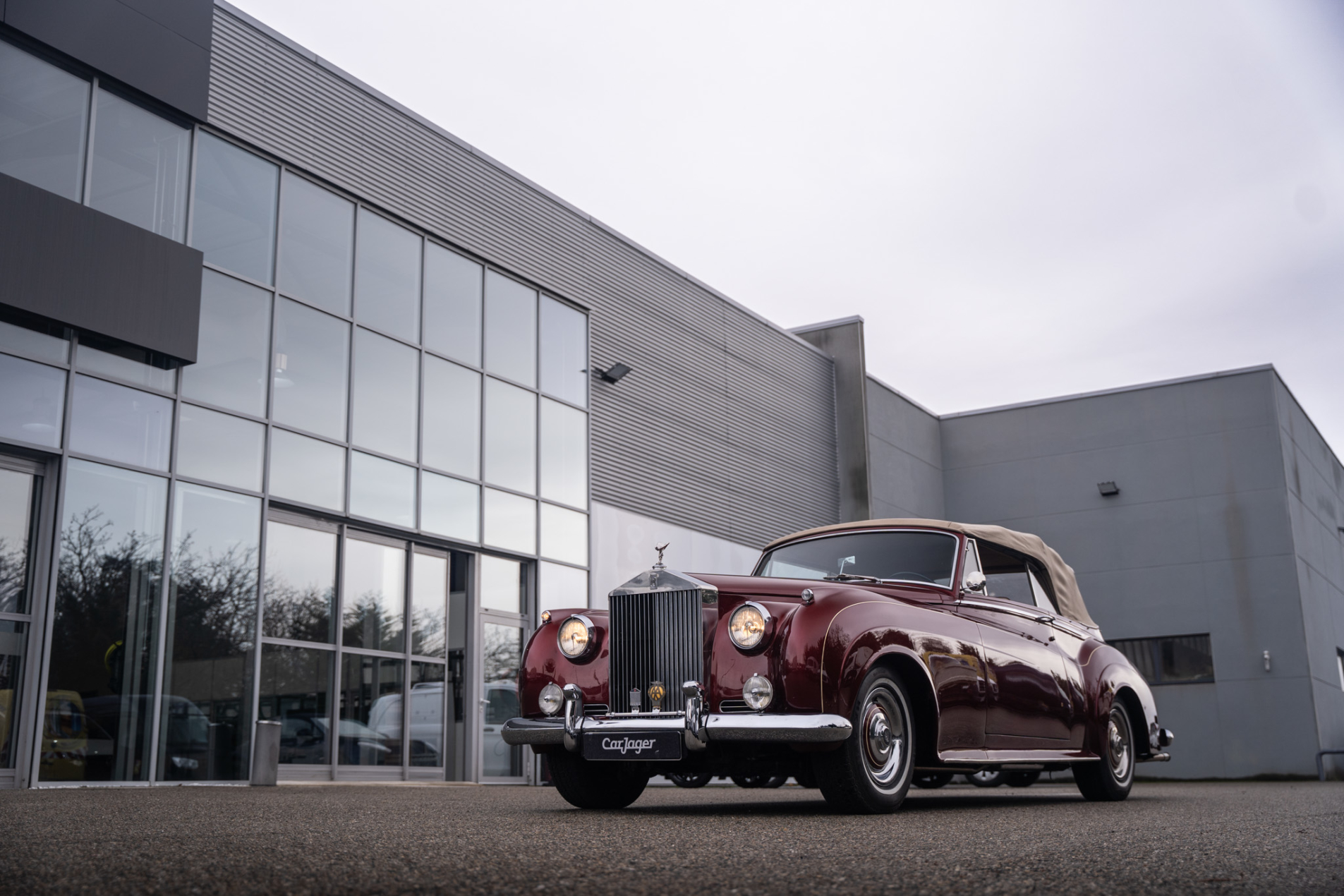 Photo Rolls-royce Silver Cloud I  By H.j. Mulliner 1957