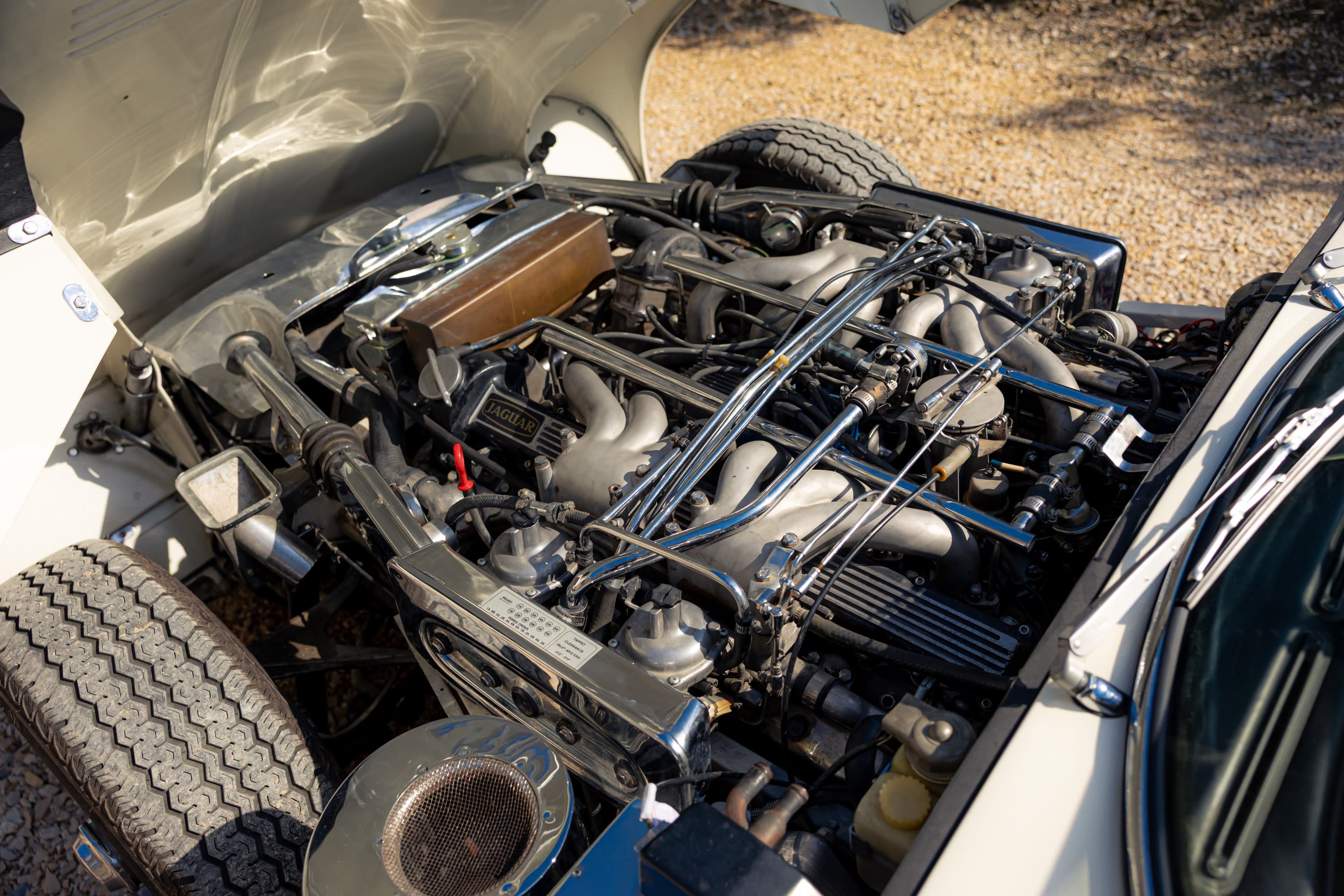 JAGUAR Type E V12 Cabriolet 1974 occasion mécanique (1)