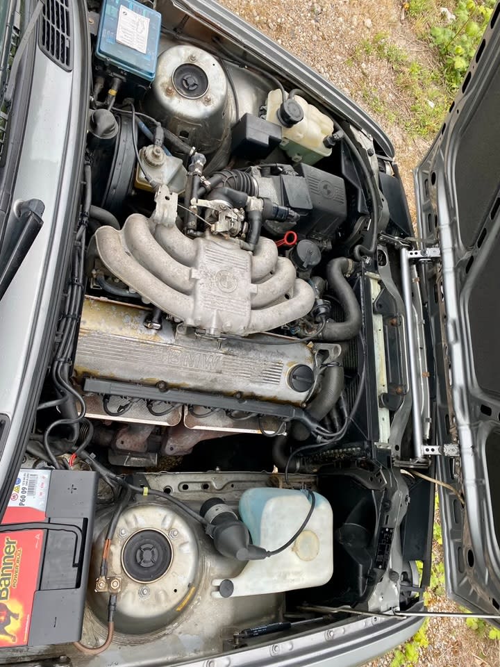 BMW Série 3 E30 1986 occasion mécanique (1)