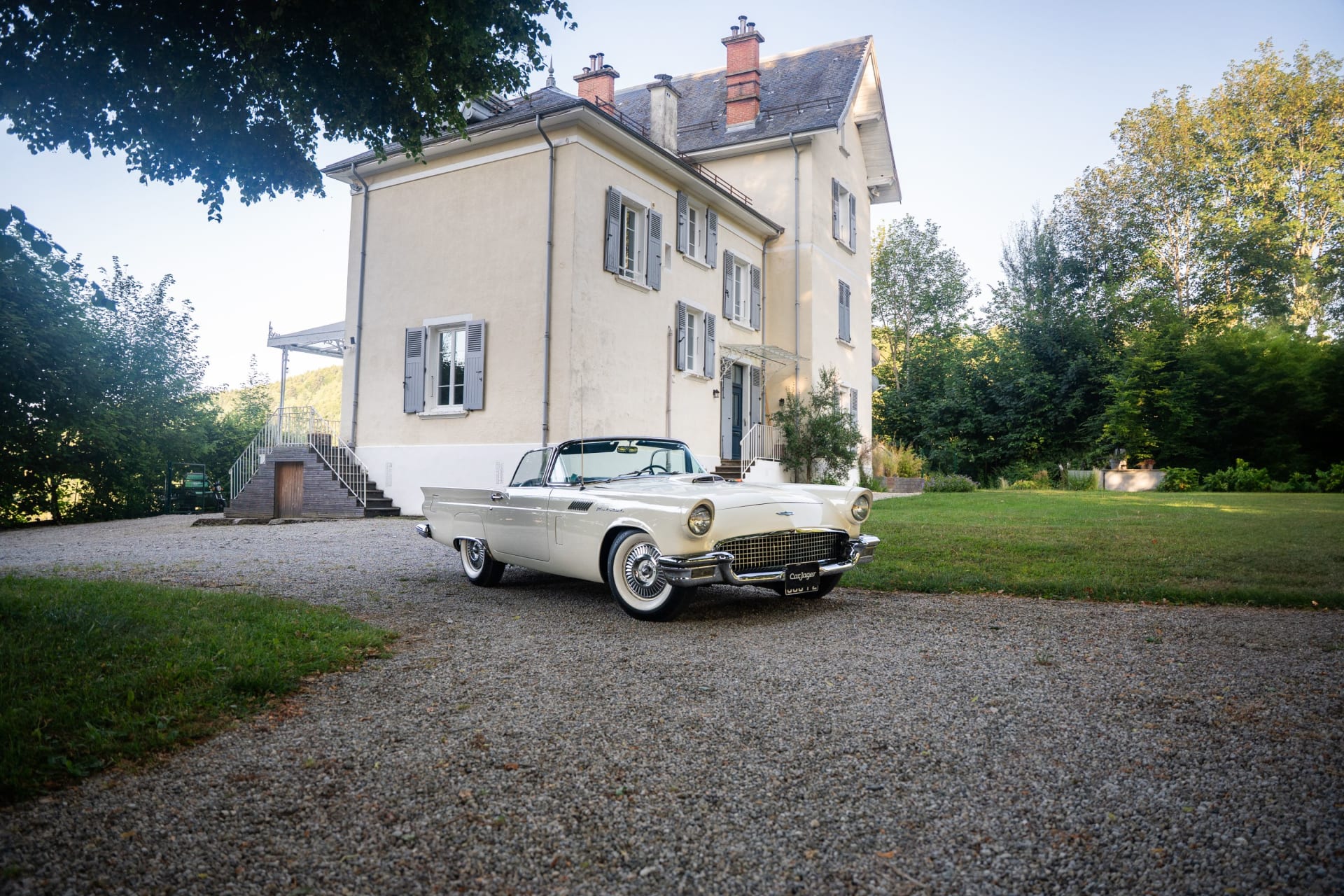 Ford Thunderbird  