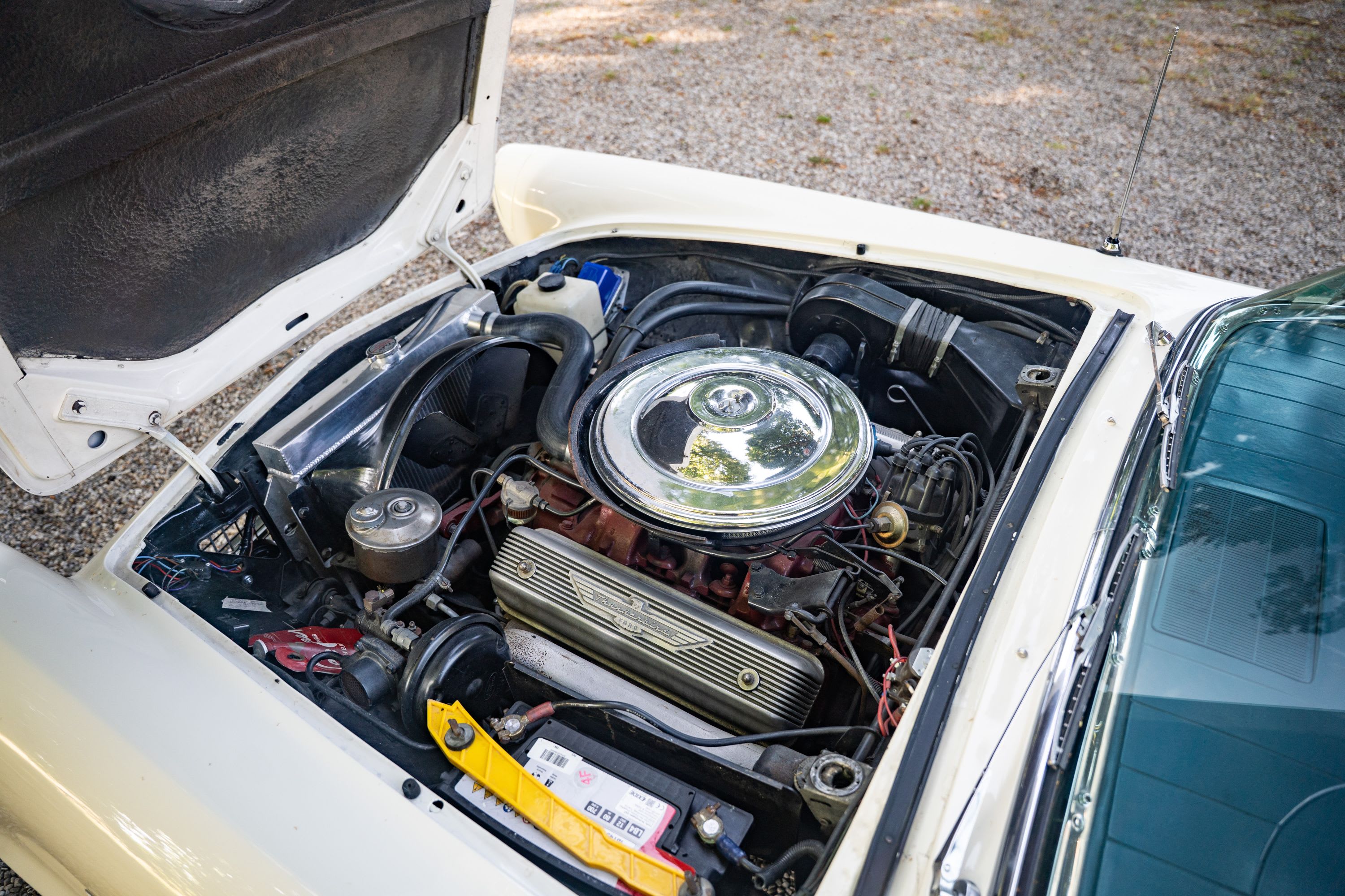 FORD Thunderbird   1957 used mechanical (1)