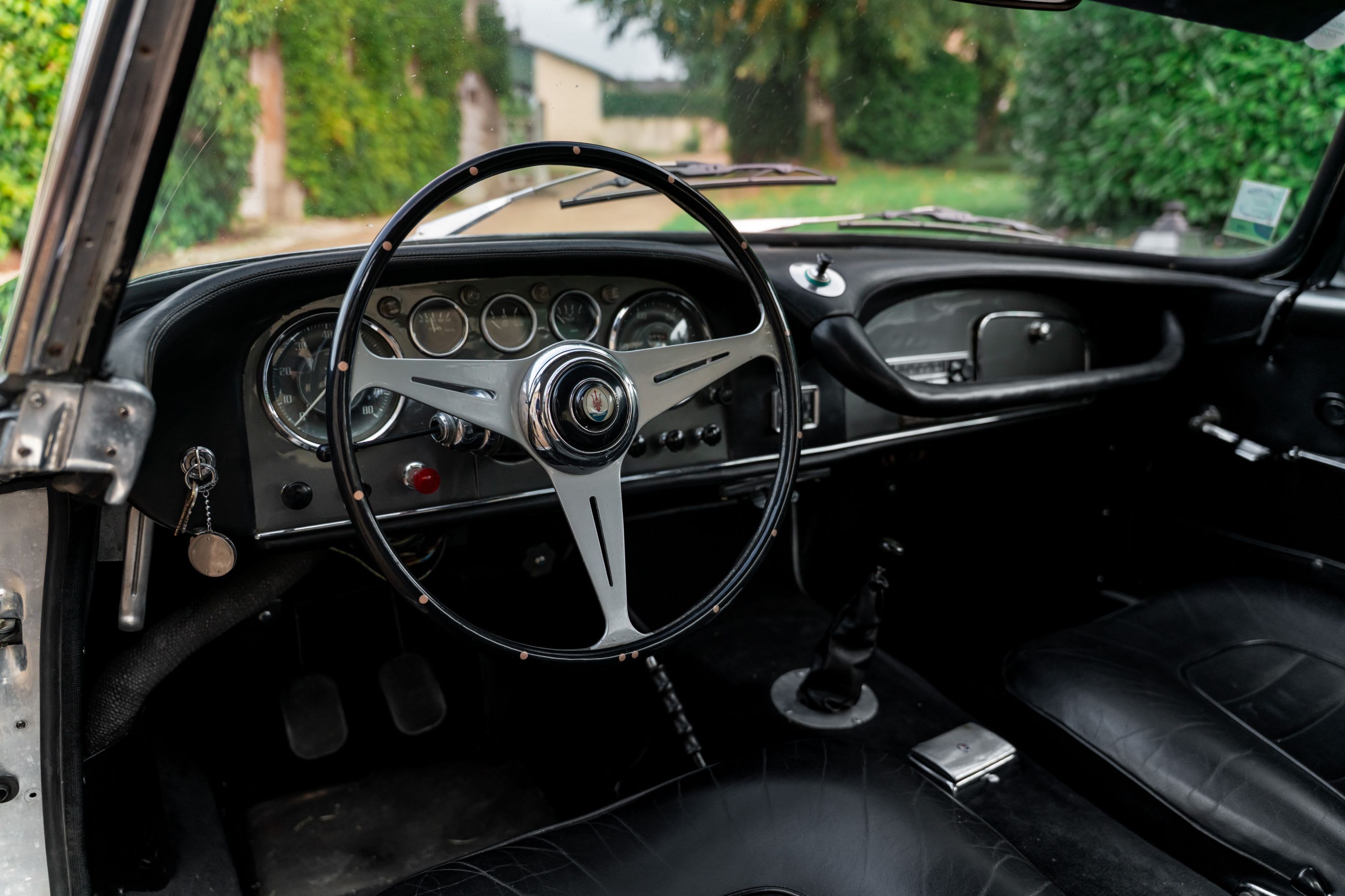 MASERATI 3500 Gti Touring 1962 occasion intérieur (1)