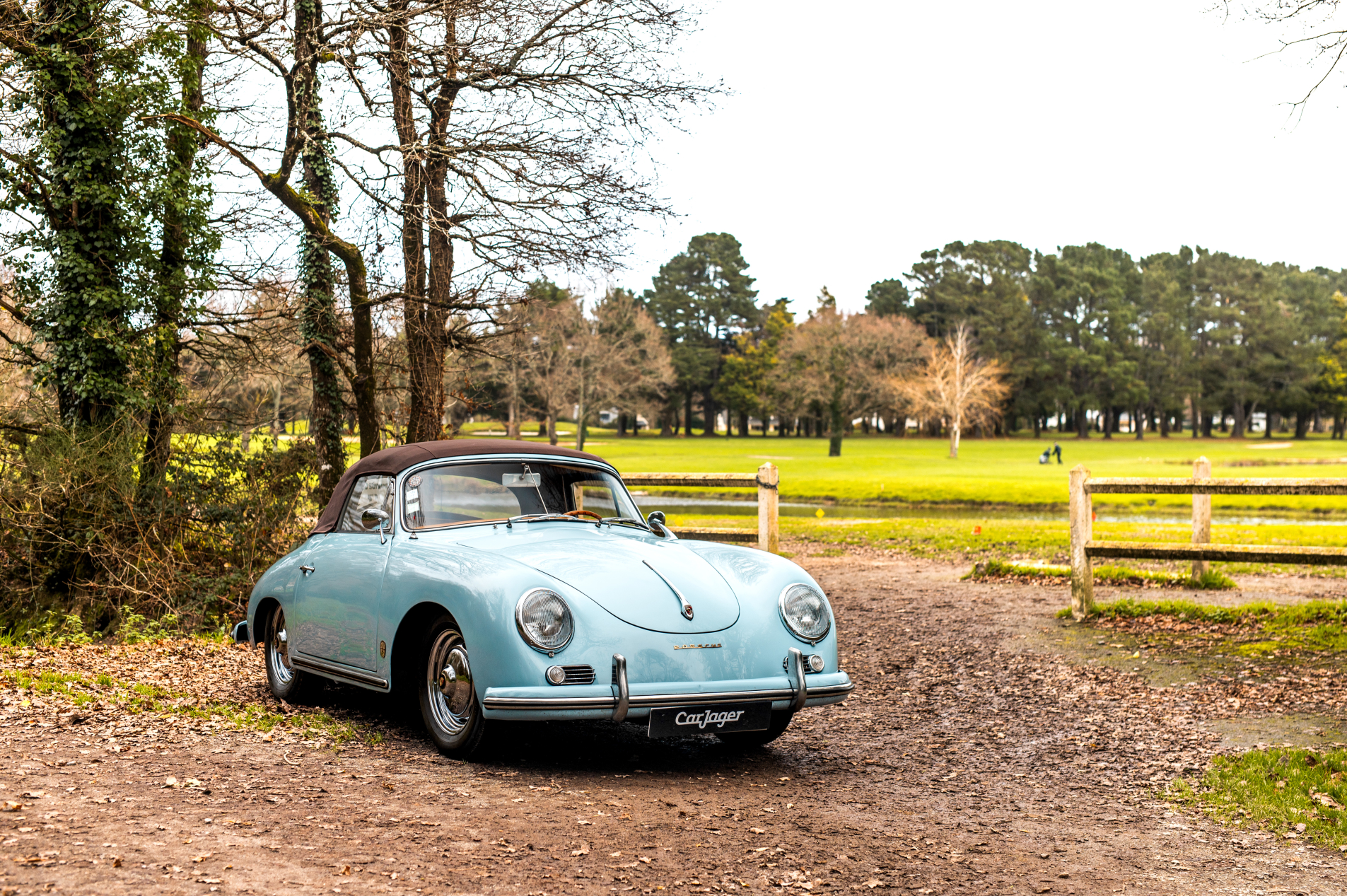 Photo PORSCHE 356 A T2 1958