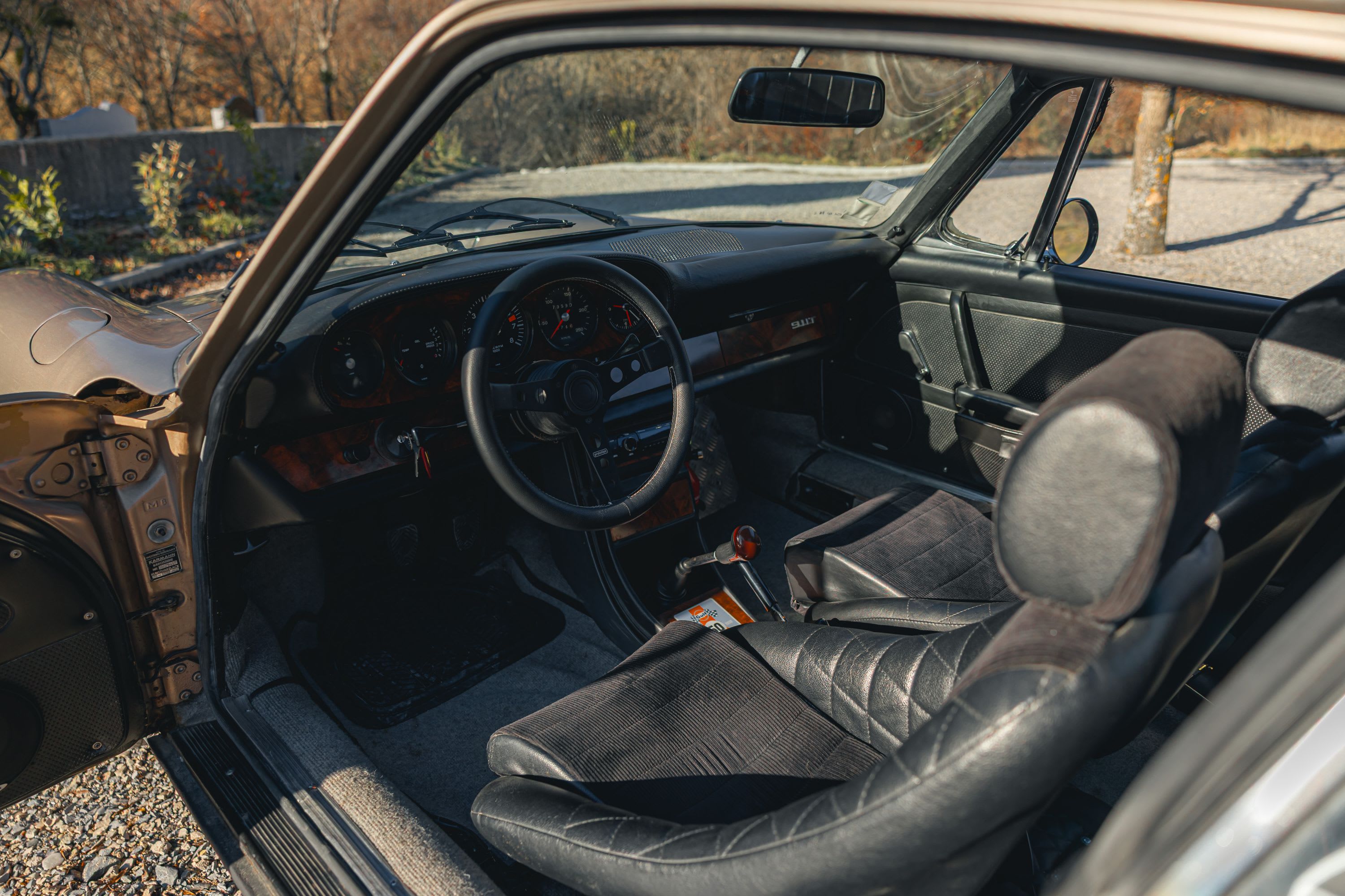 PORSCHE 911 2.0 T Swb 1968 used interior (1)