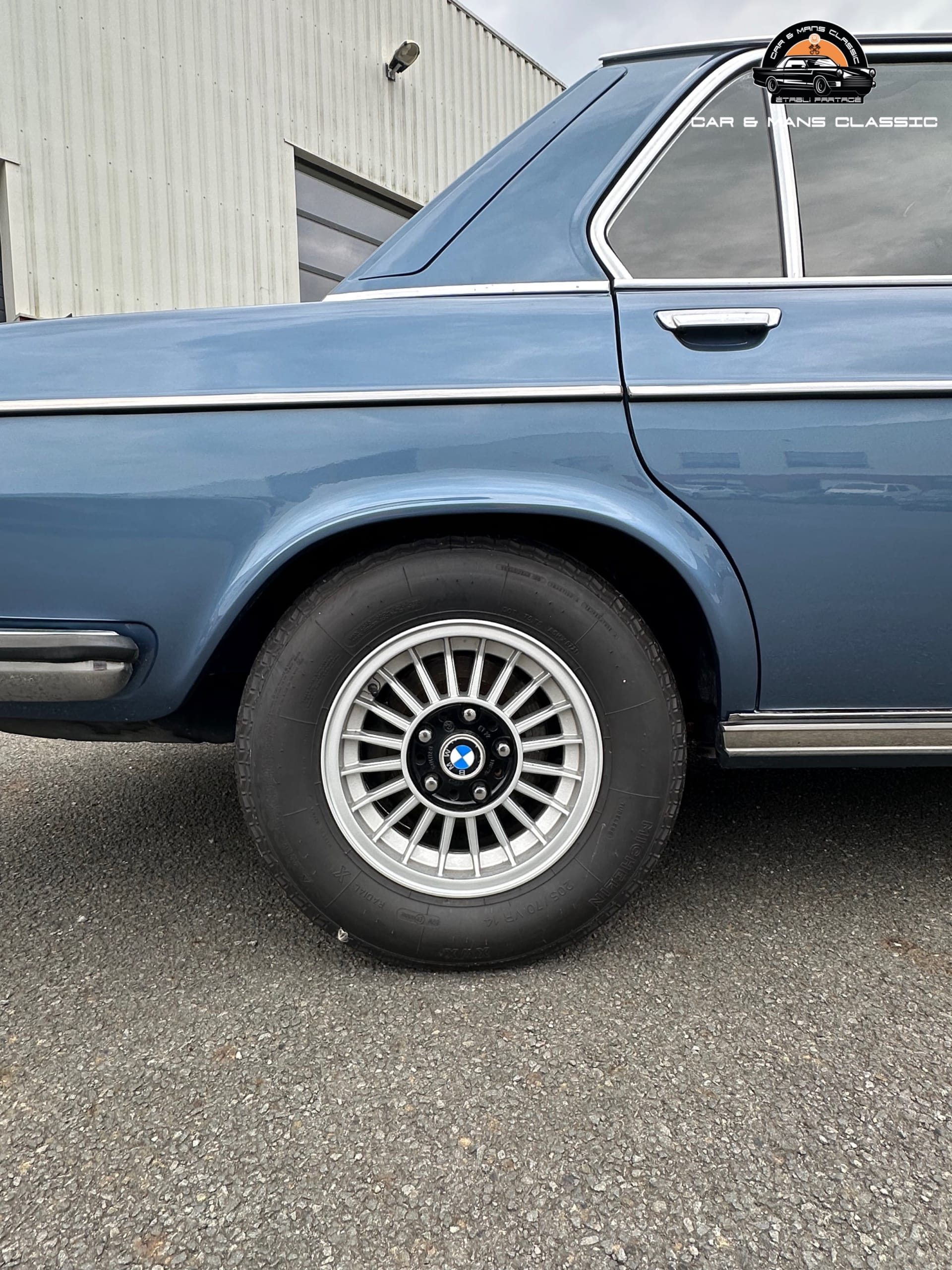 BMW E3 3.0 S 1973 occasion détails (1)