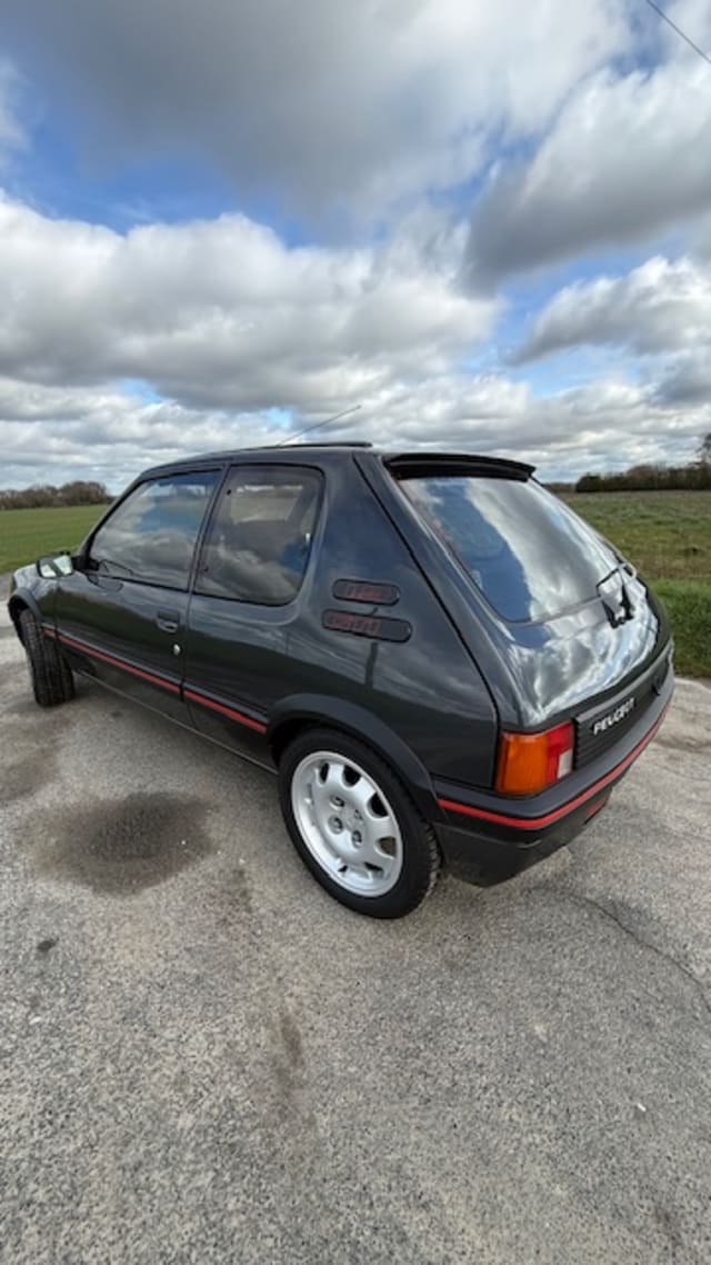 PEUGEOT 205 Gti 1.9  1987 used