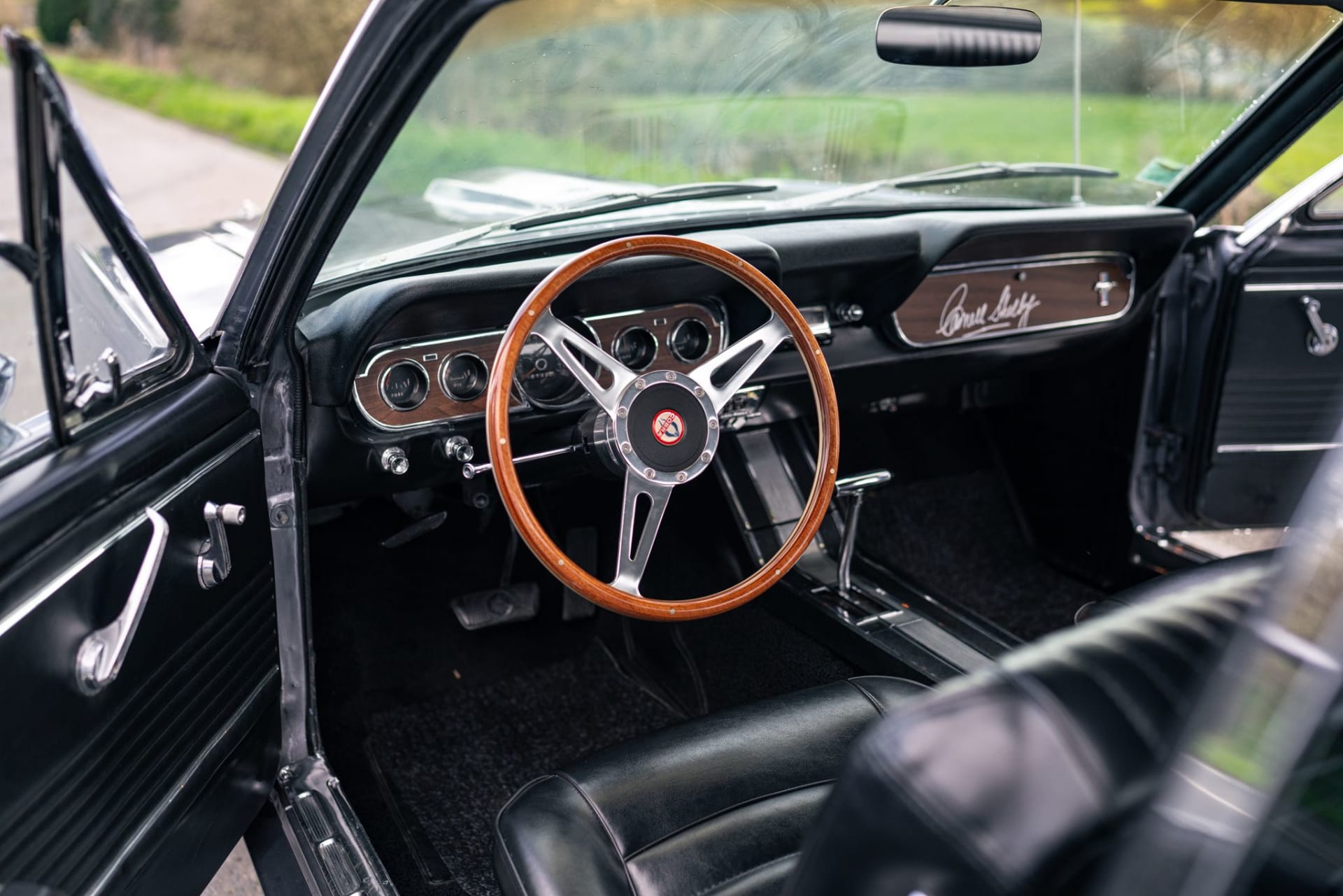 Ford Mustang 289ci Code A