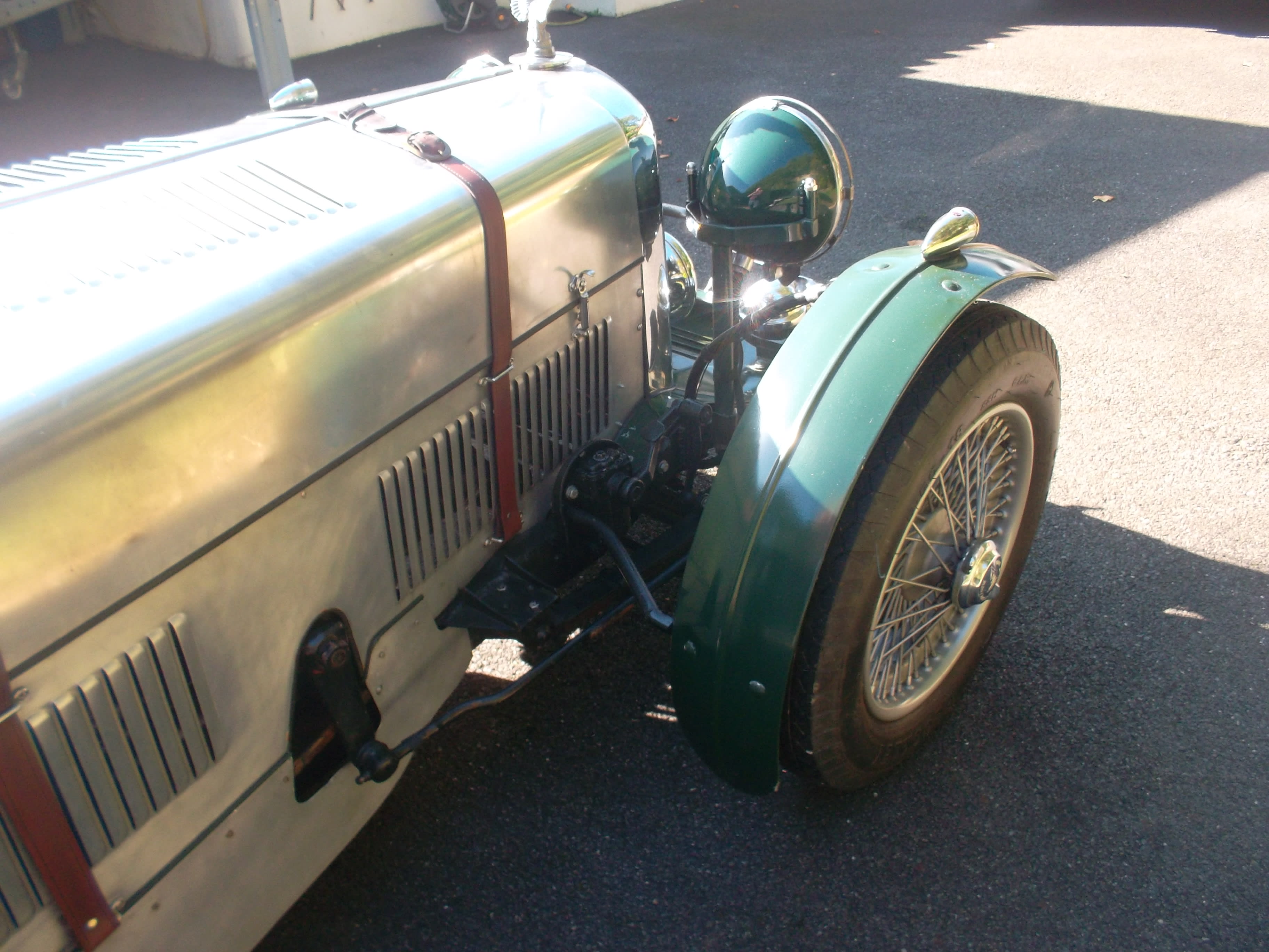 ALVIS 2 Litre Ta 14 1949 occasion vidéo (1)