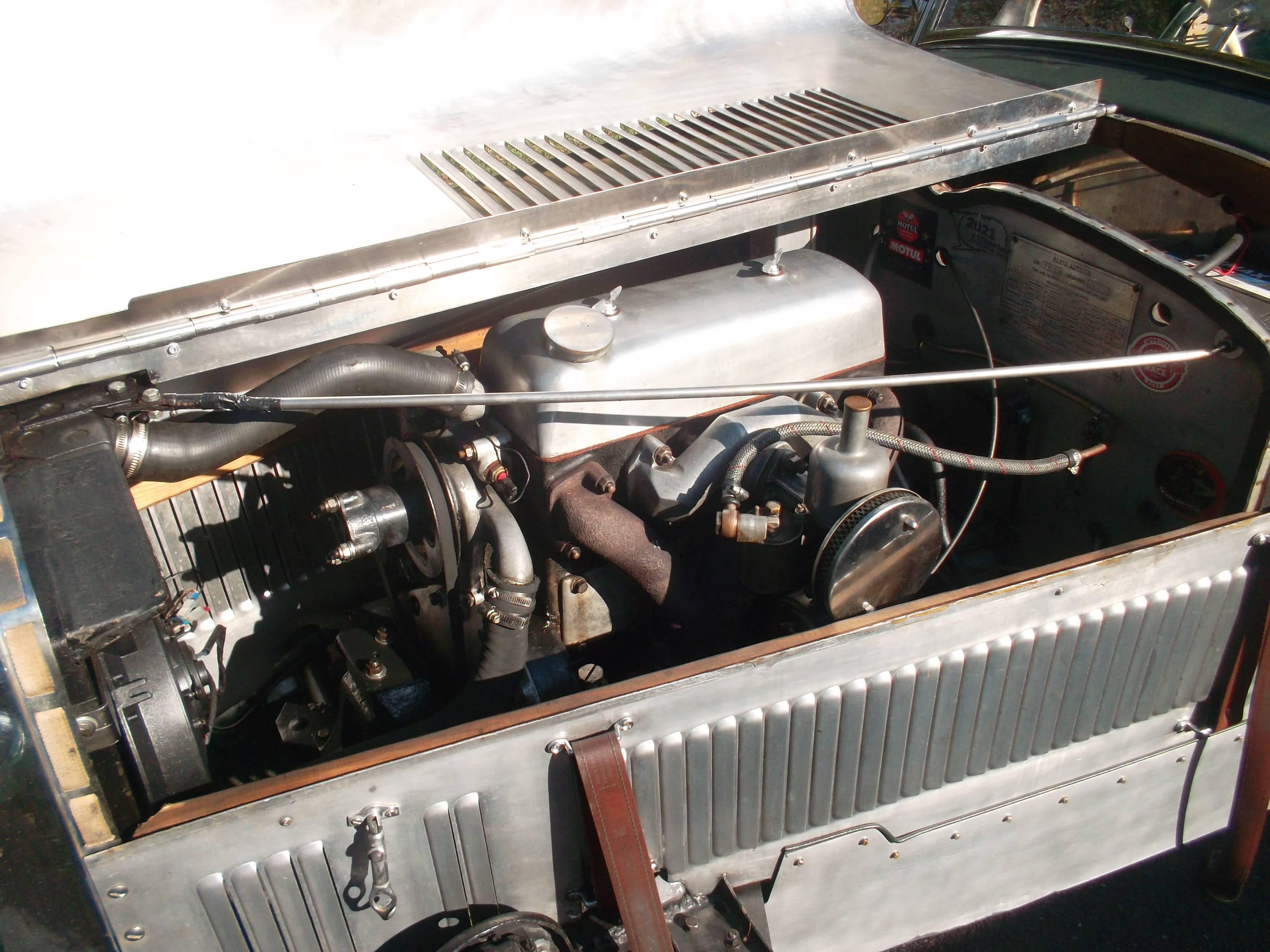 ALVIS 2 Litre Ta 14 1949 occasion mécanique (1)