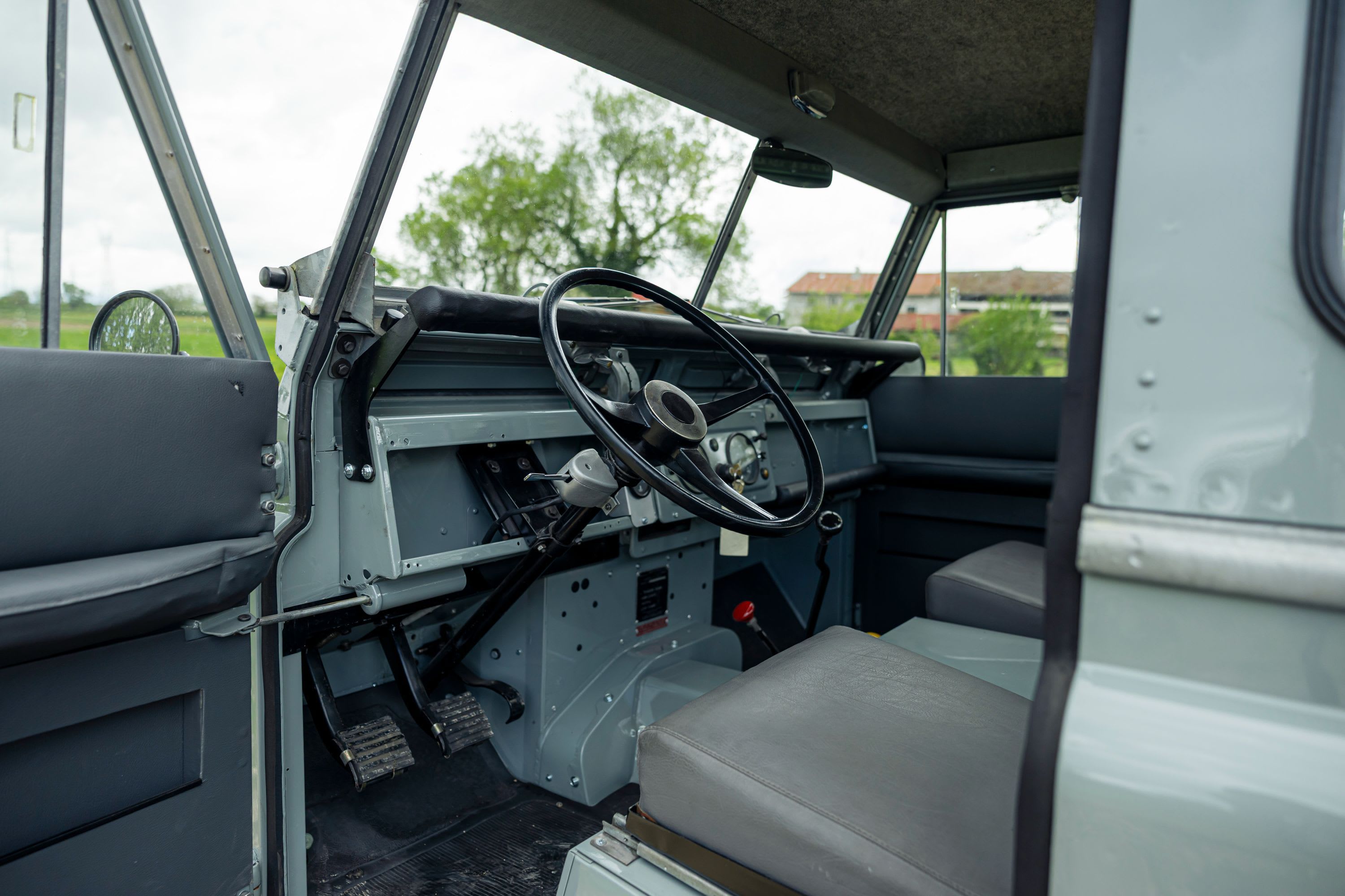 LAND ROVER Series   1967 occasion intérieur (1)