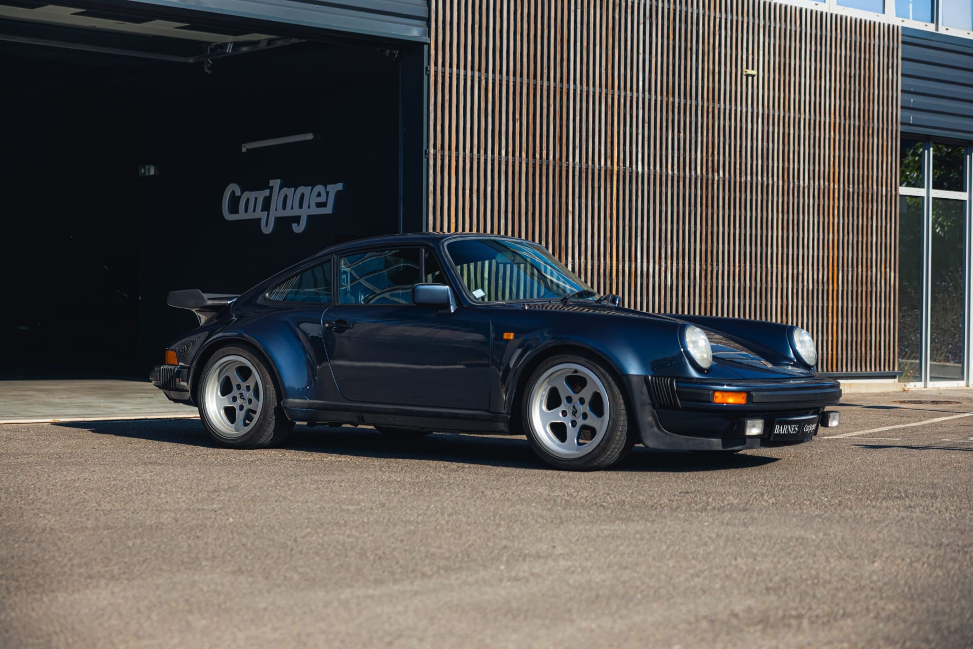 Porsche 911  930 Turbo 3.3
