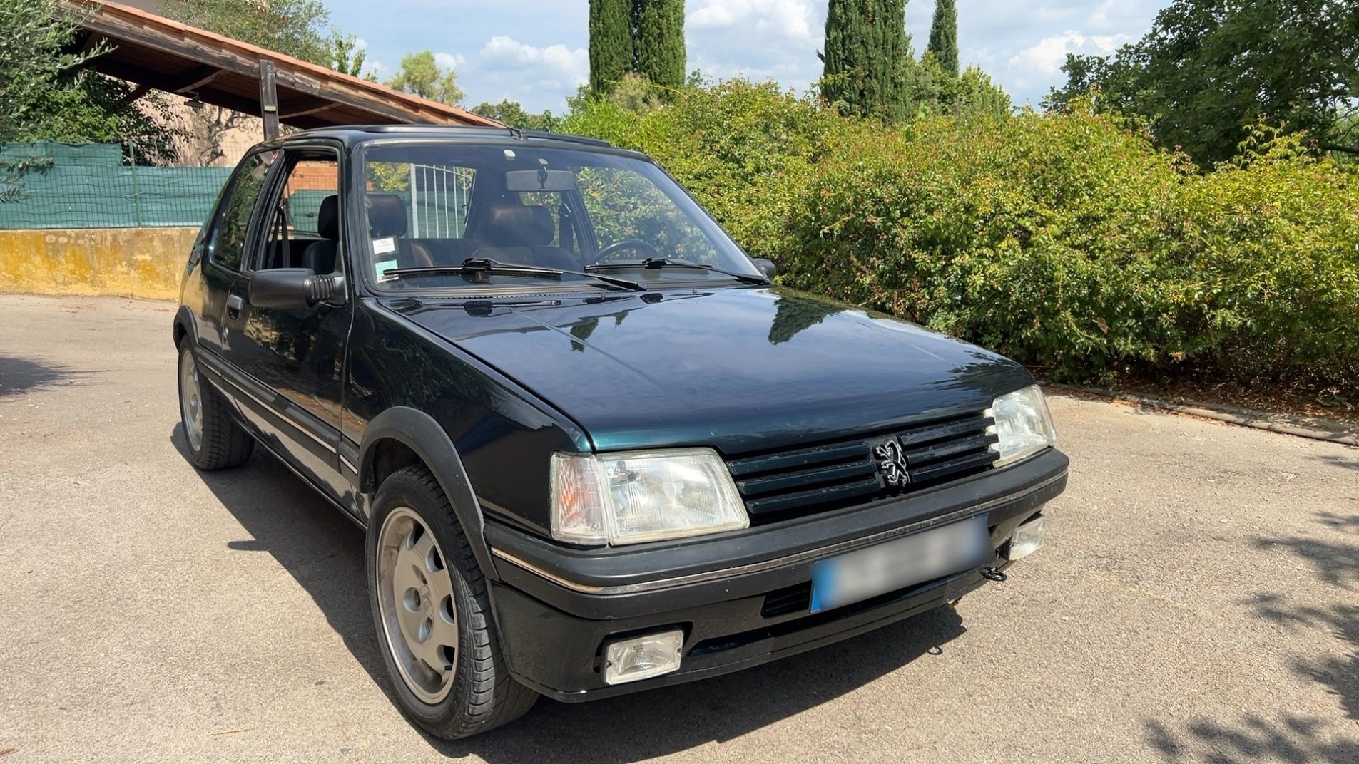 Photo PEUGEOT 205 1.9 1991
