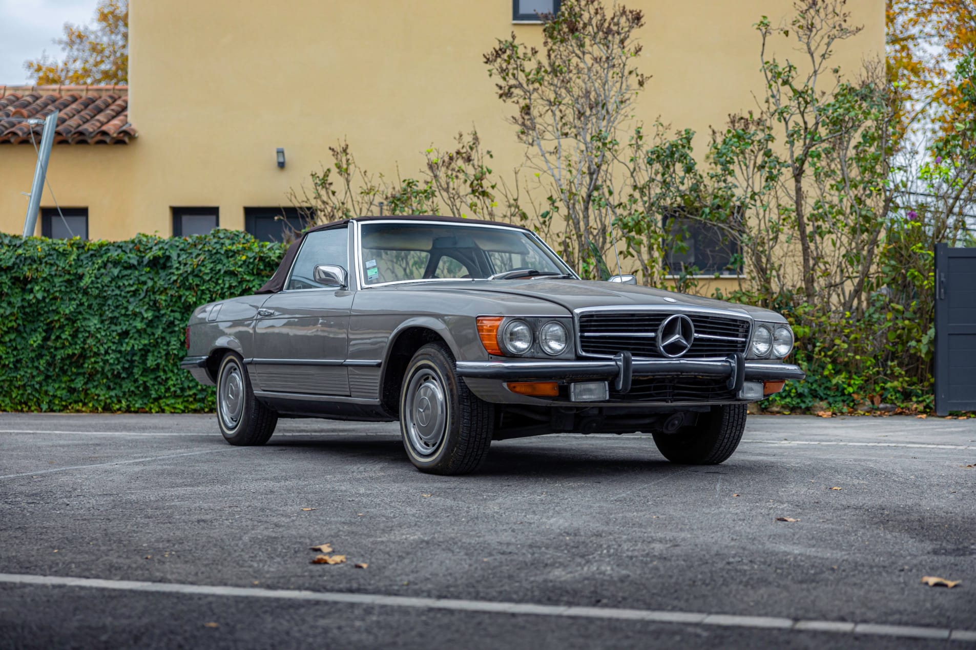 MERCEDES-BENZ 450 sl R107 1973