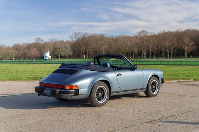 PORSCHE 911 Carrera 3.2 Cabriolet 1984 used