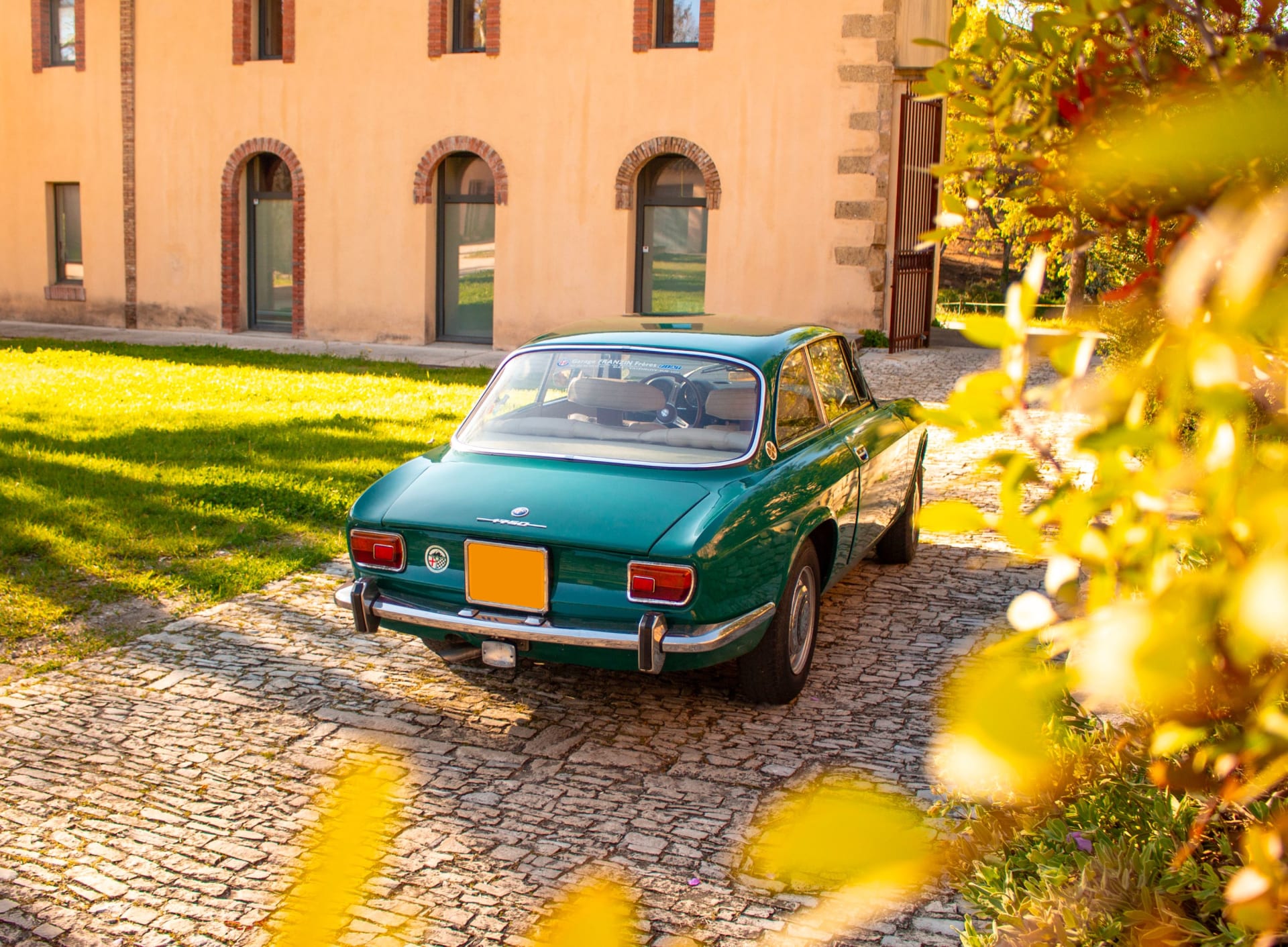 ALFA ROMEO 1750  Gt Veloce 1970 occasion extérieur (2)
