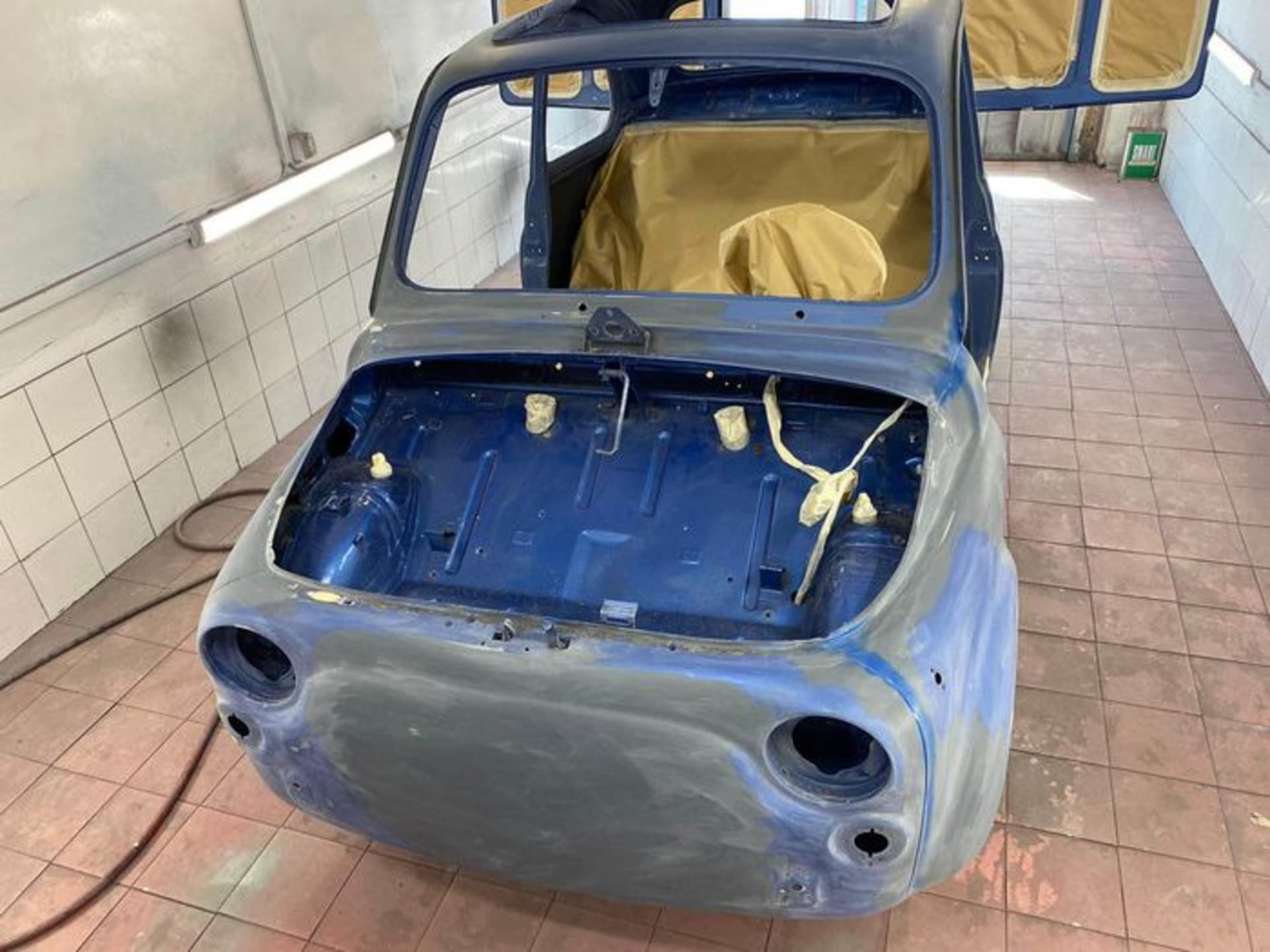 FIAT 500 F Toit Ouvrant 1965 used details (1)