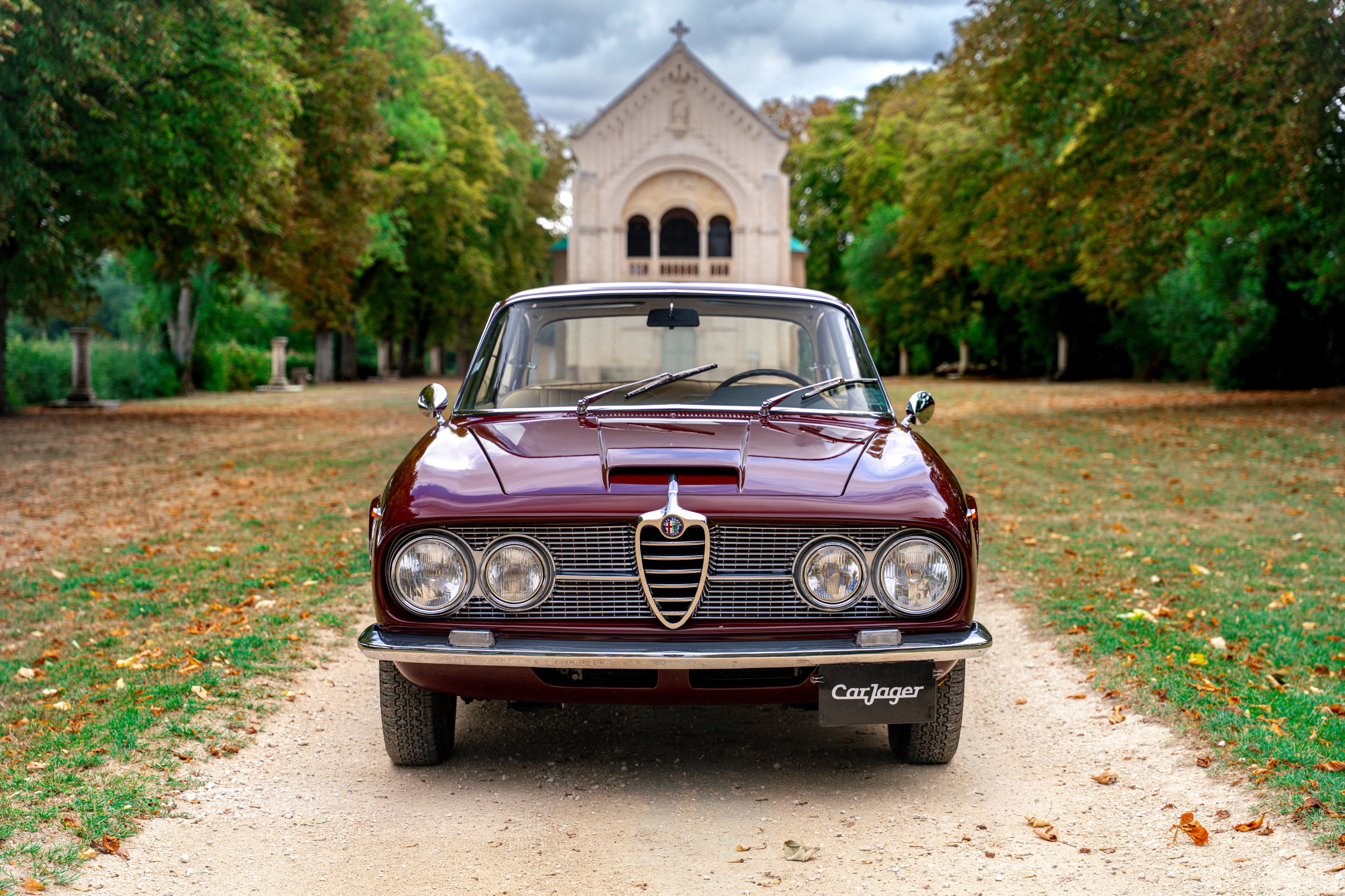 ALFA ROMEO 2600 Sprint 1964 used video (1)