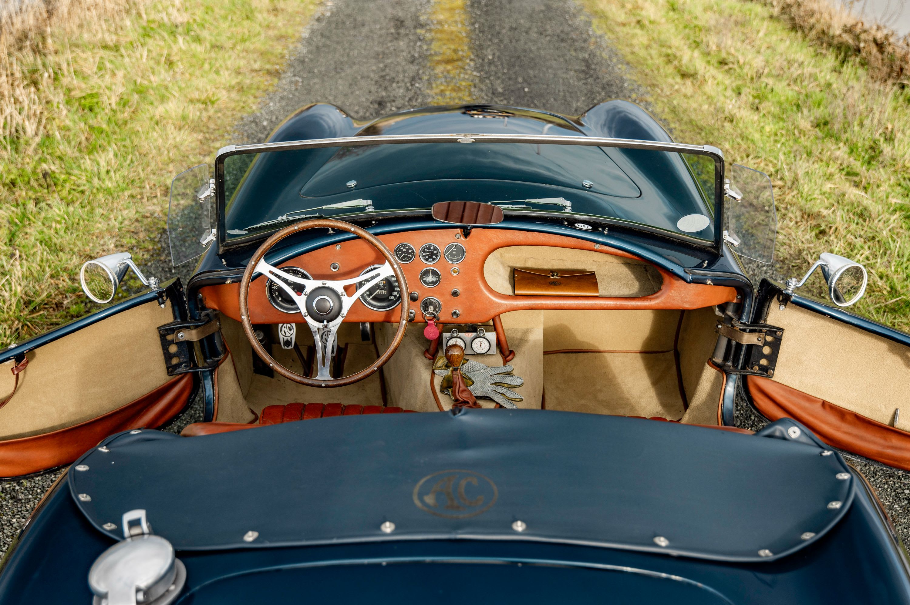 AC Ace Roadster 1957 1957 occasion intérieur (1)