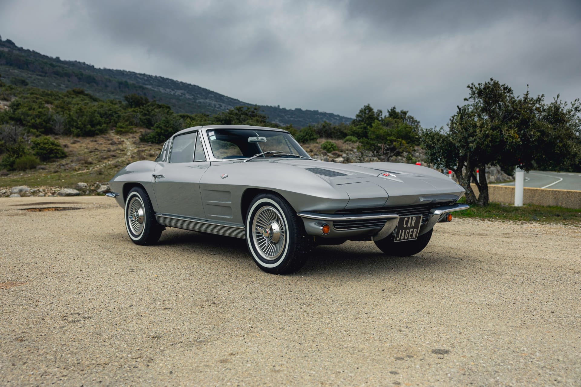 Chevrolet Corvette C2 Stingray Split Window