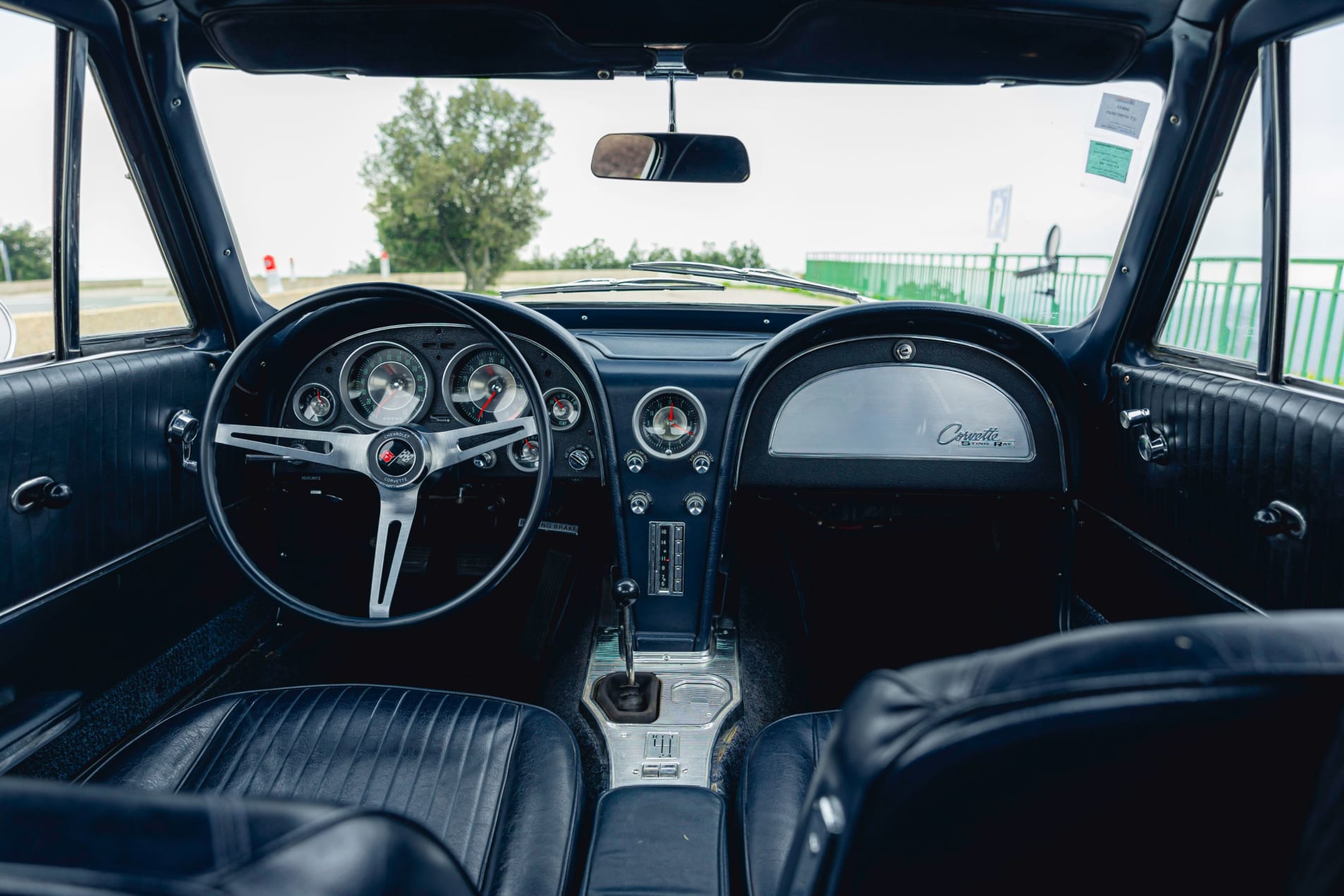 CHEVROLET Corvette C2 Stingray Split Window 1963