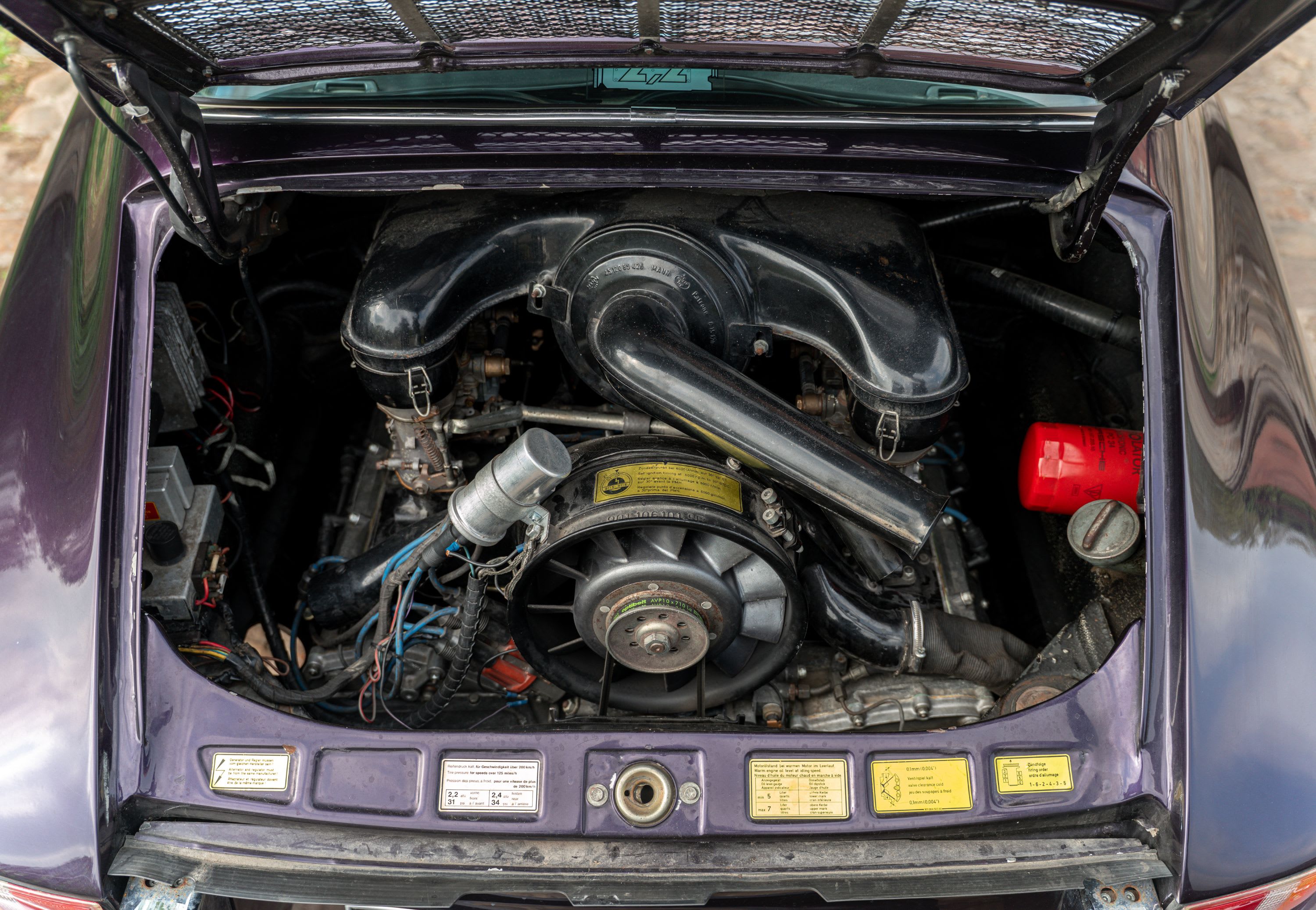 PORSCHE 911 Classic 2.2 T Targa  1970 used mechanical (1)