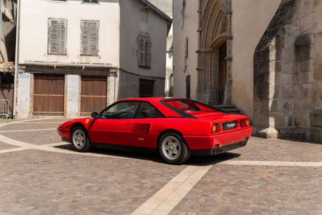 FERRARI Mondial T 1990 used