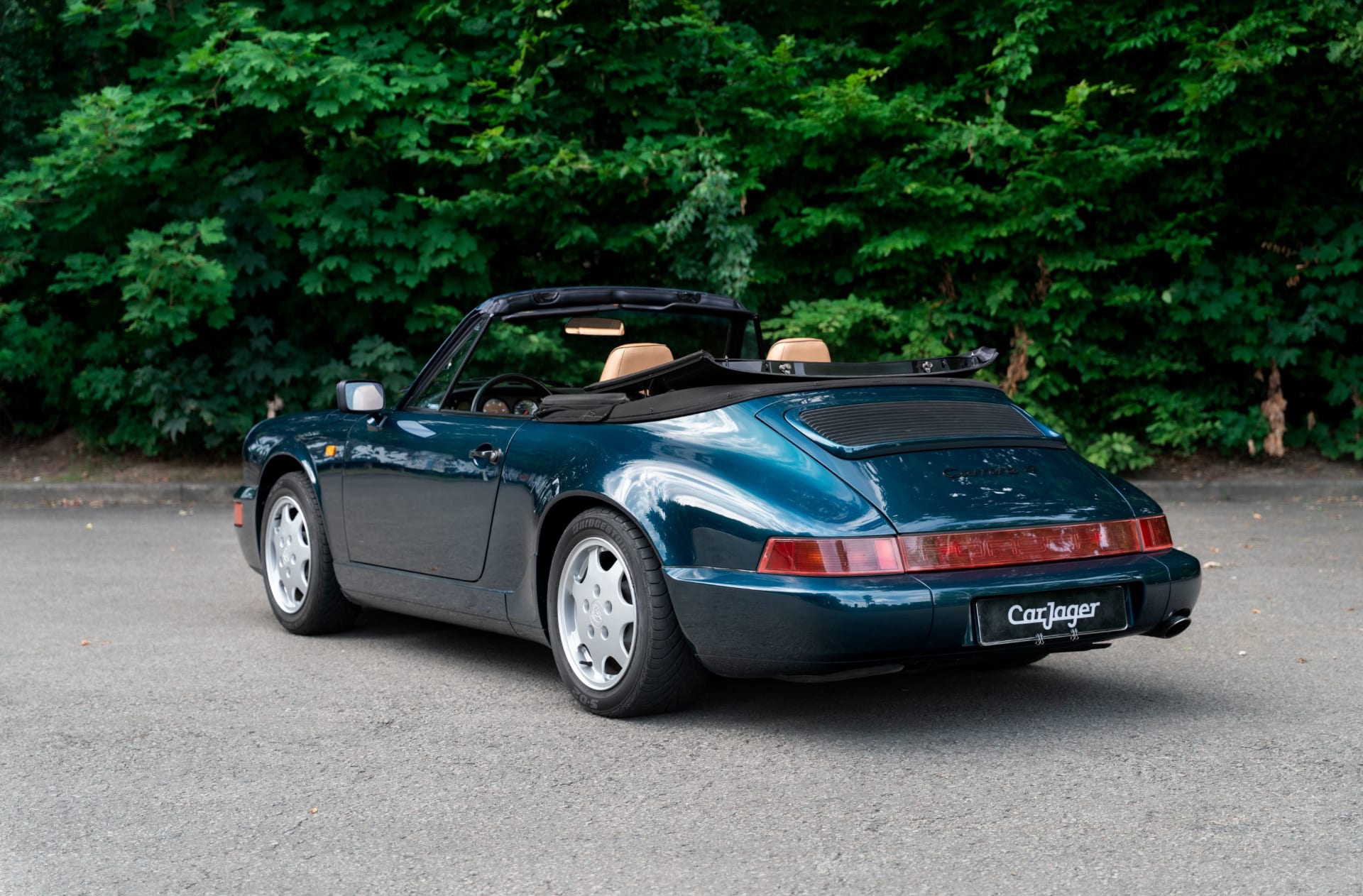 Porsche 911 964 Carrera 4