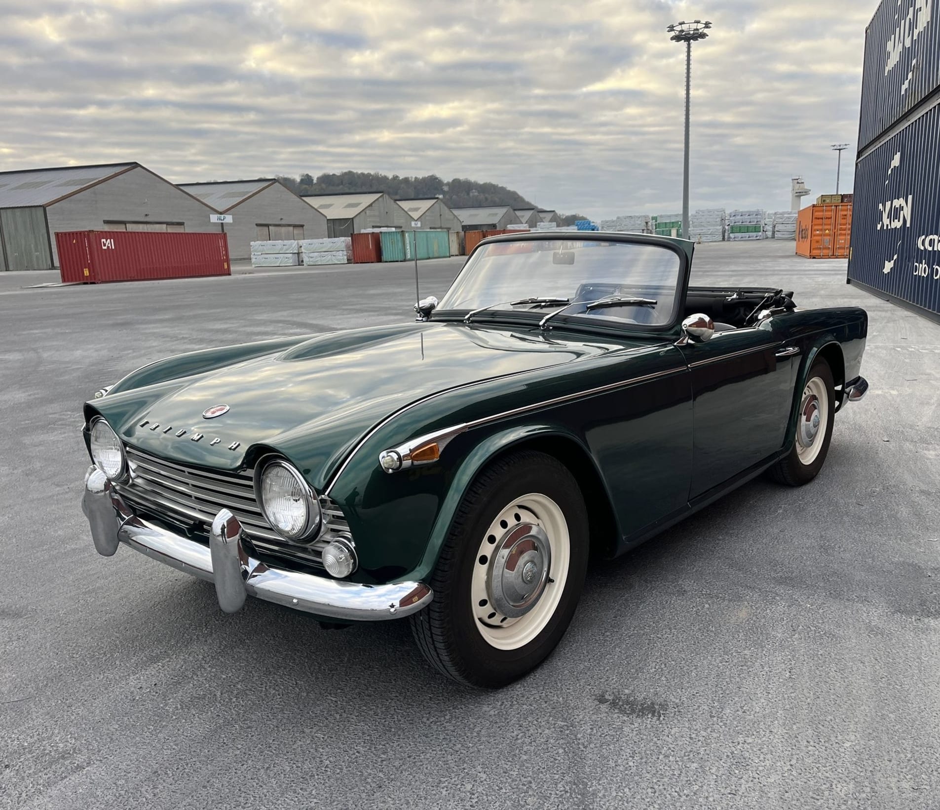 TRIUMPH Tr4 a irs 1968