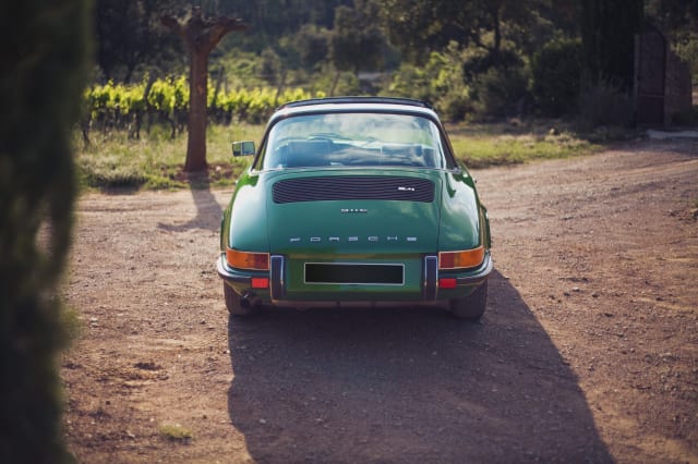 Porsche 911 2.4e Targa