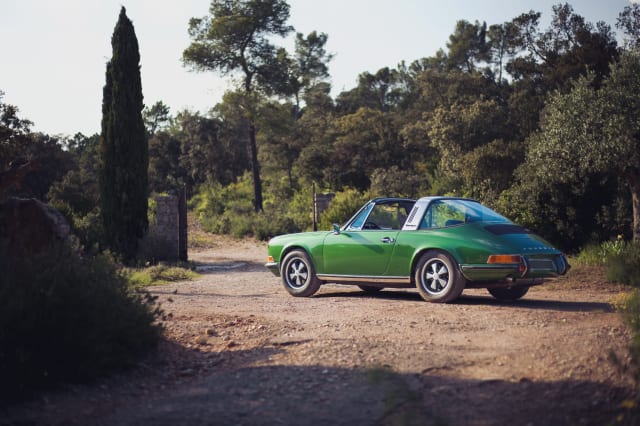 Porsche 911 2.4e Targa