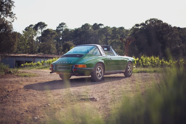 Porsche 911 2.4e Targa