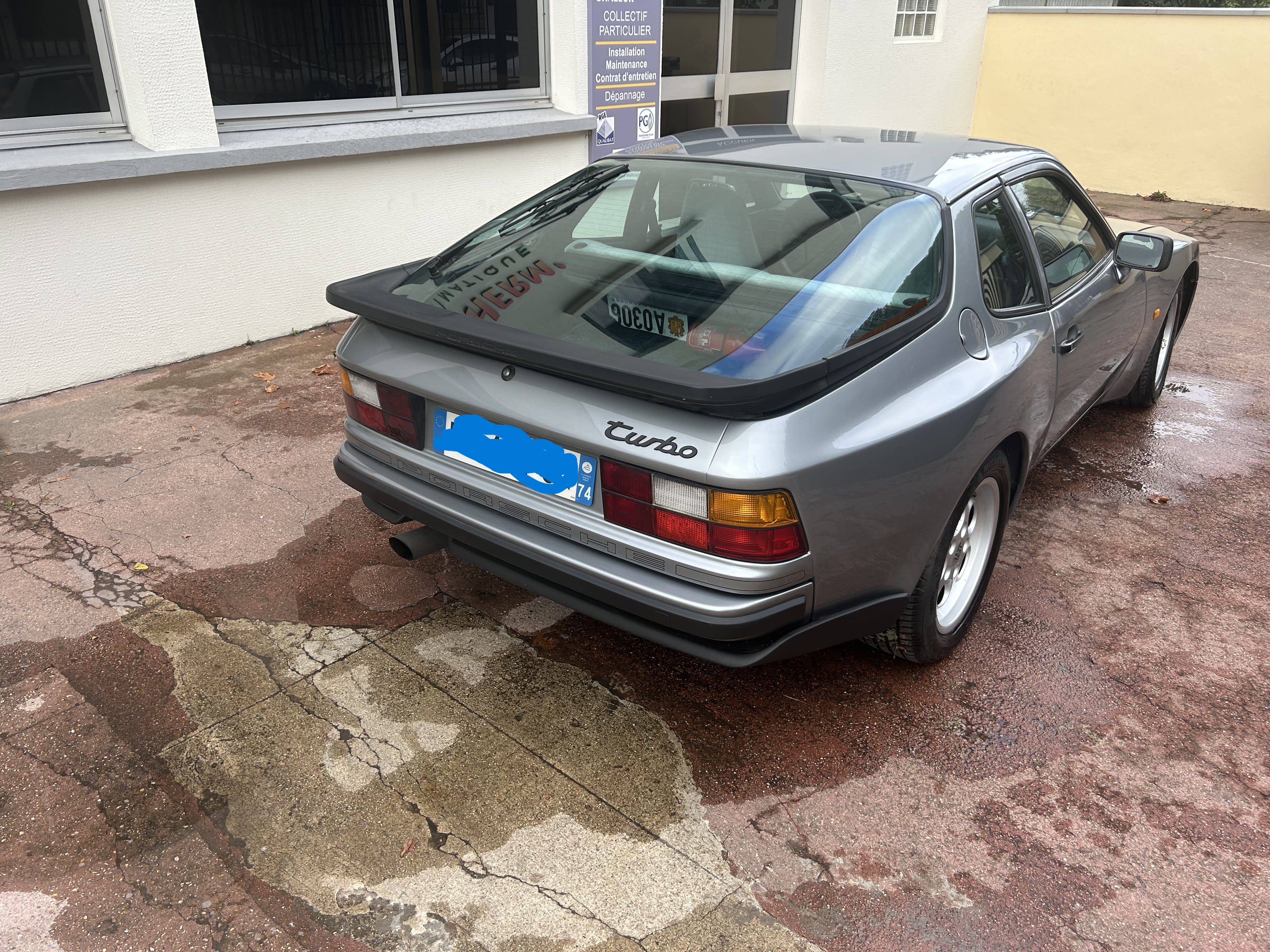 Porsche 944 Turbo