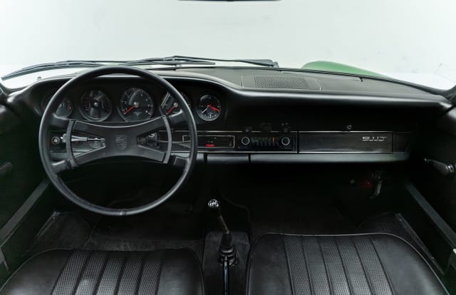 Porsche 911 2.2 T