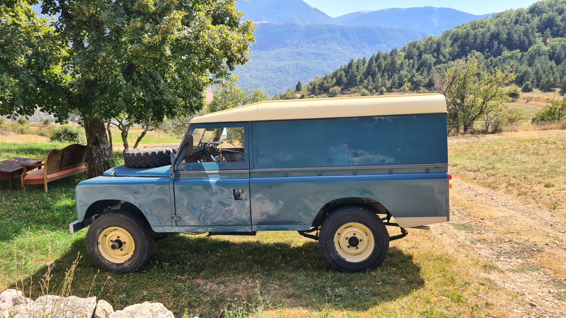 Land Rover Series 109 Series Iii Station Wagon