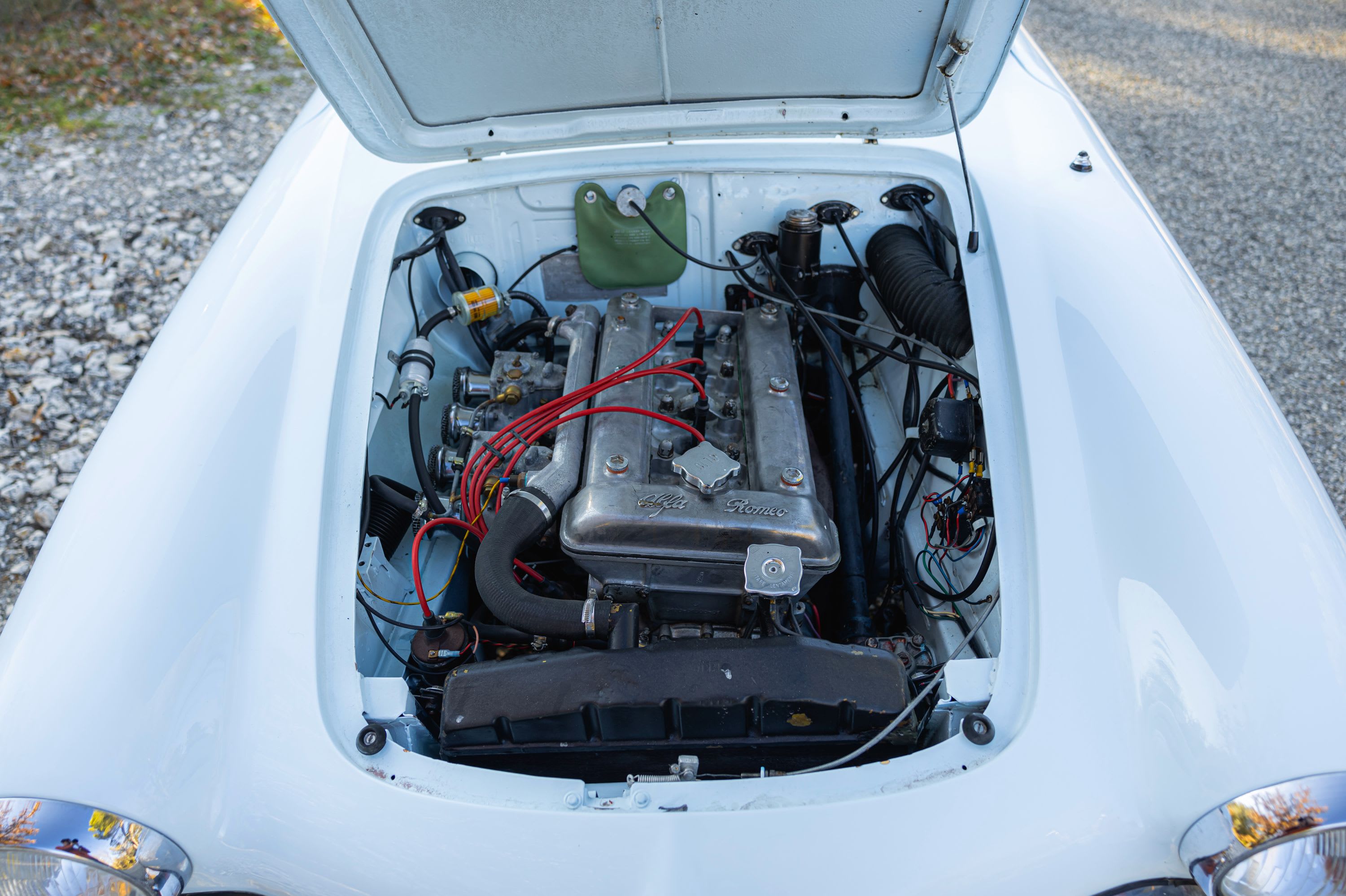 ALFA ROMEO Giulietta Spider Veloce 1300 1960 used mechanical (1)