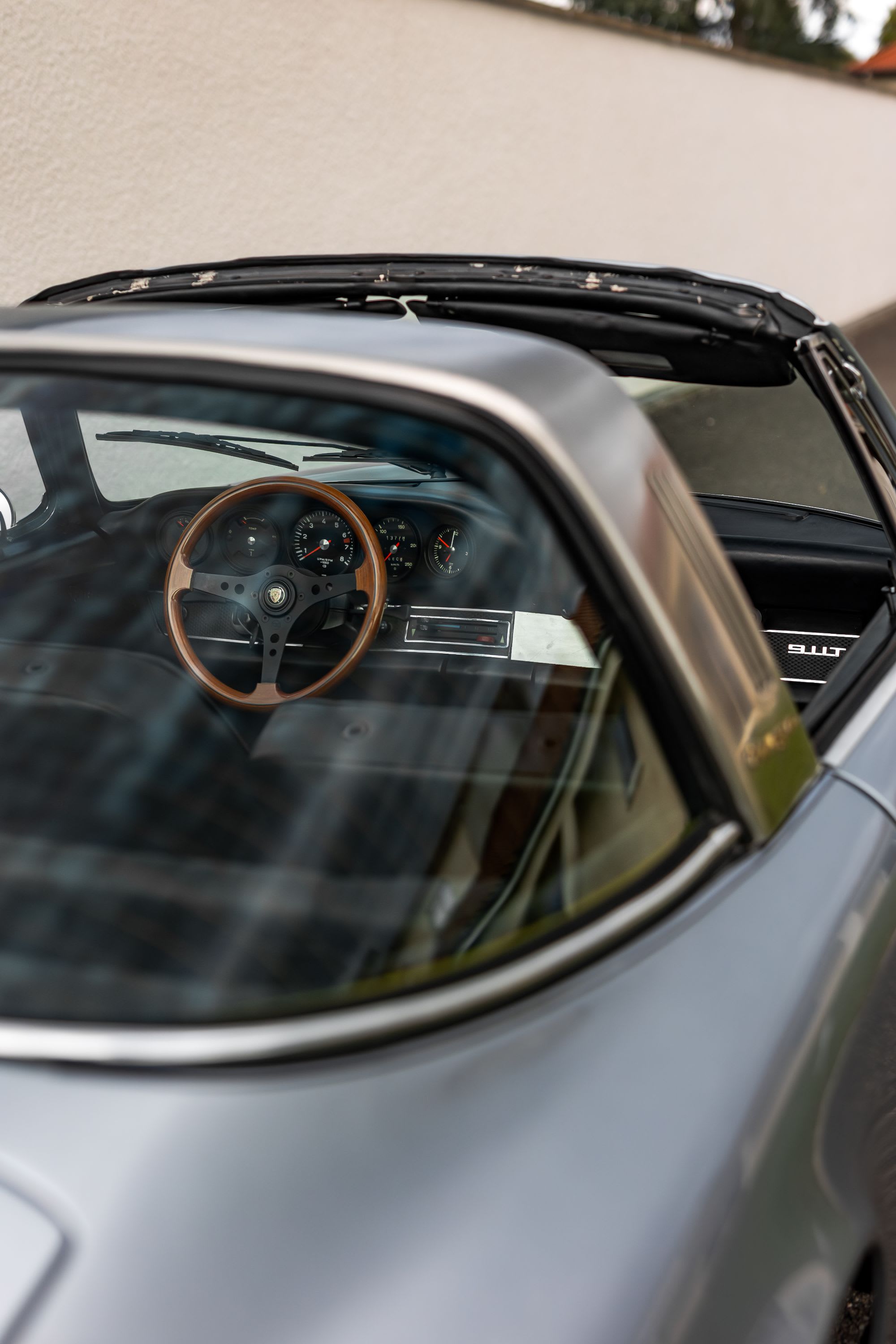 PORSCHE 911 2.2 T Targa 1971 occasion détails (1)