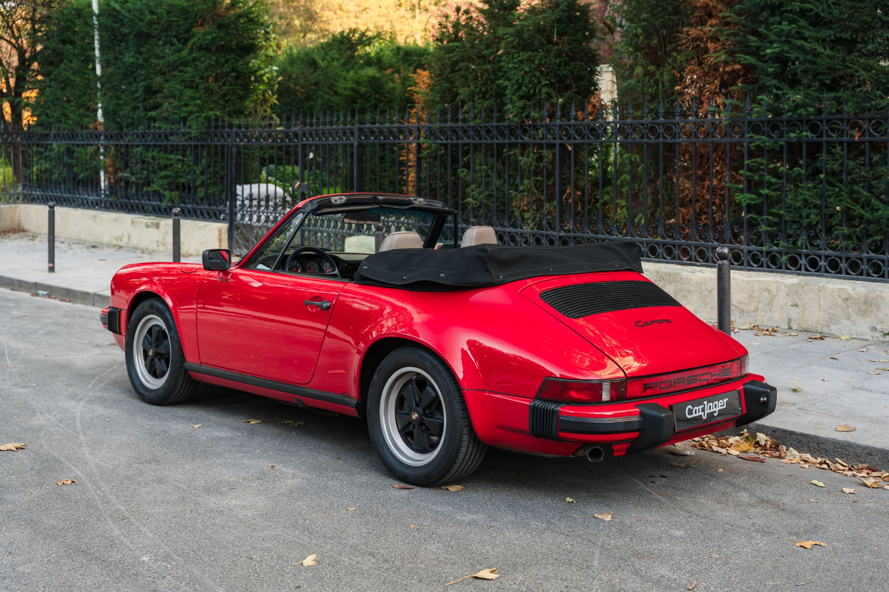 PORSCHE 911 3.2 Carrera Cabriolet 1986 occasion extérieur (2)