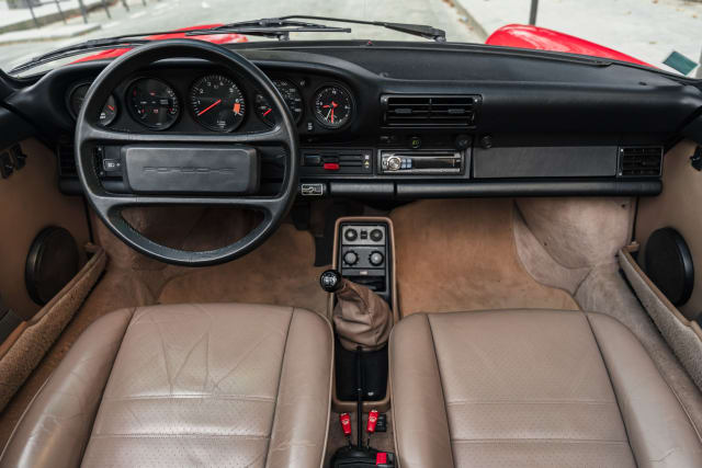 PORSCHE 911 3.2 Carrera Cabriolet 1986 occasion