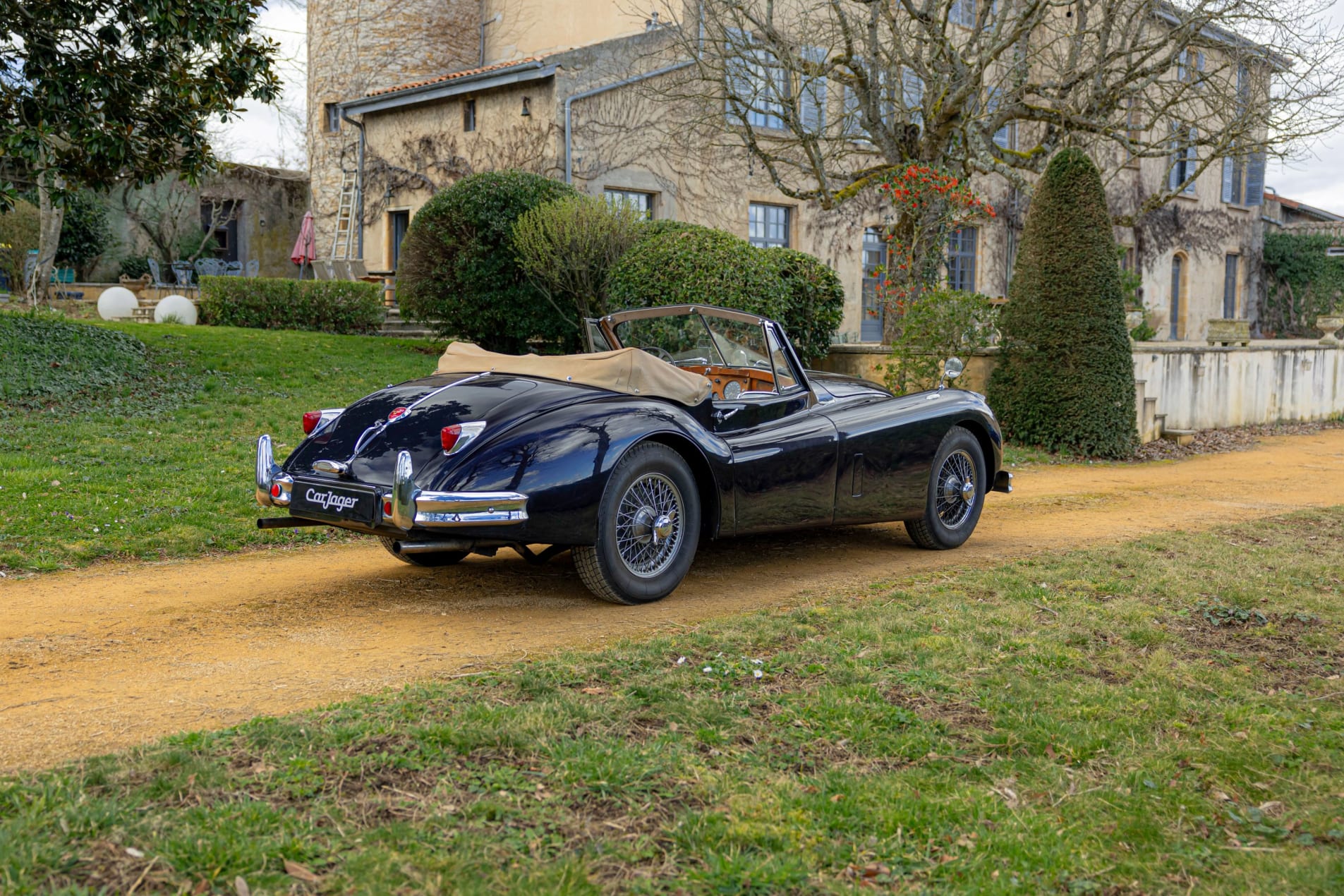 JAGUAR Xk140 DHC 1955