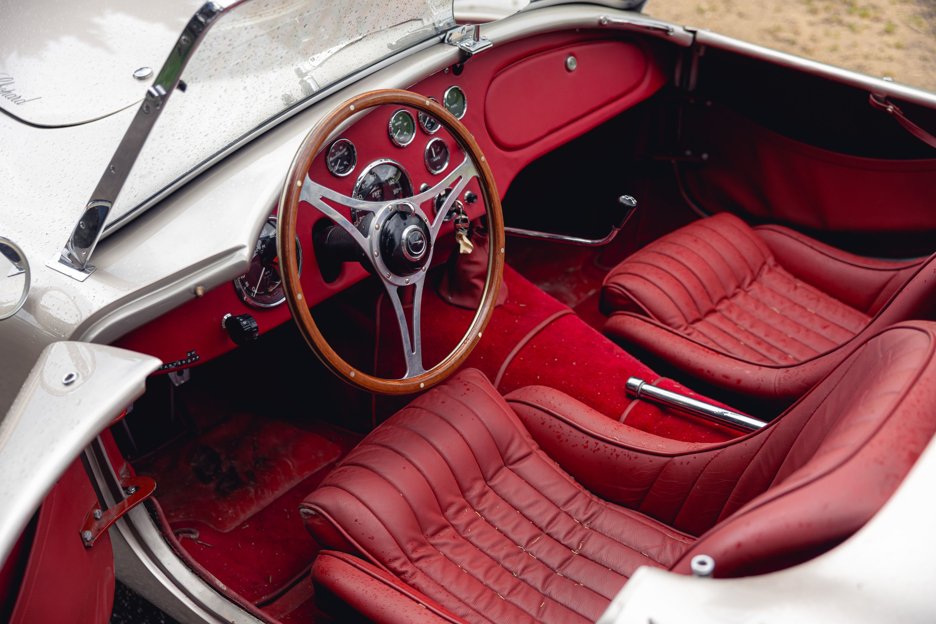 AC Ace 1957 occasion intérieur (1)