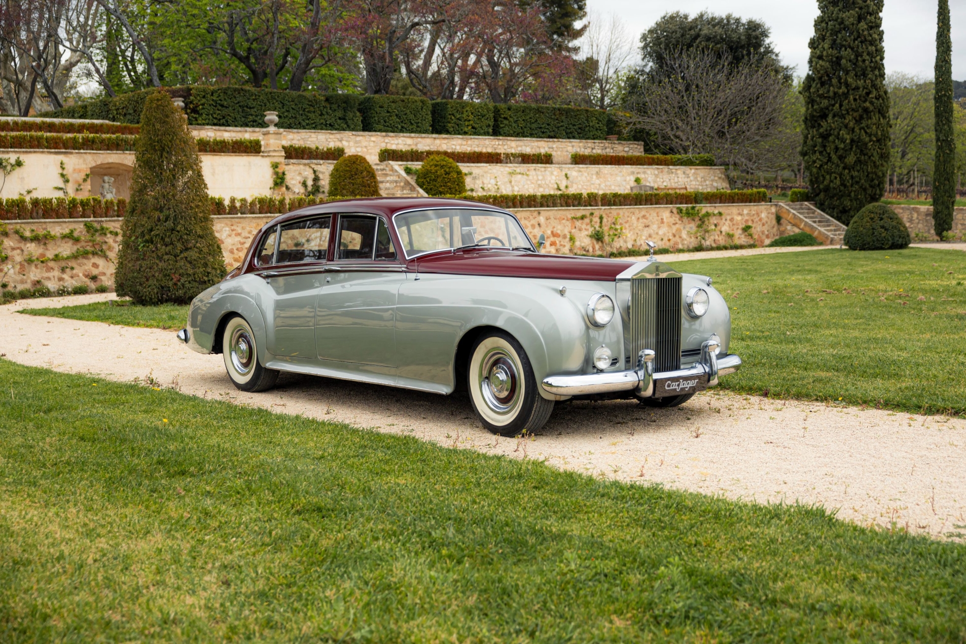 Photo ROLLS-ROYCE Silver cloud i lwb park ward  1959