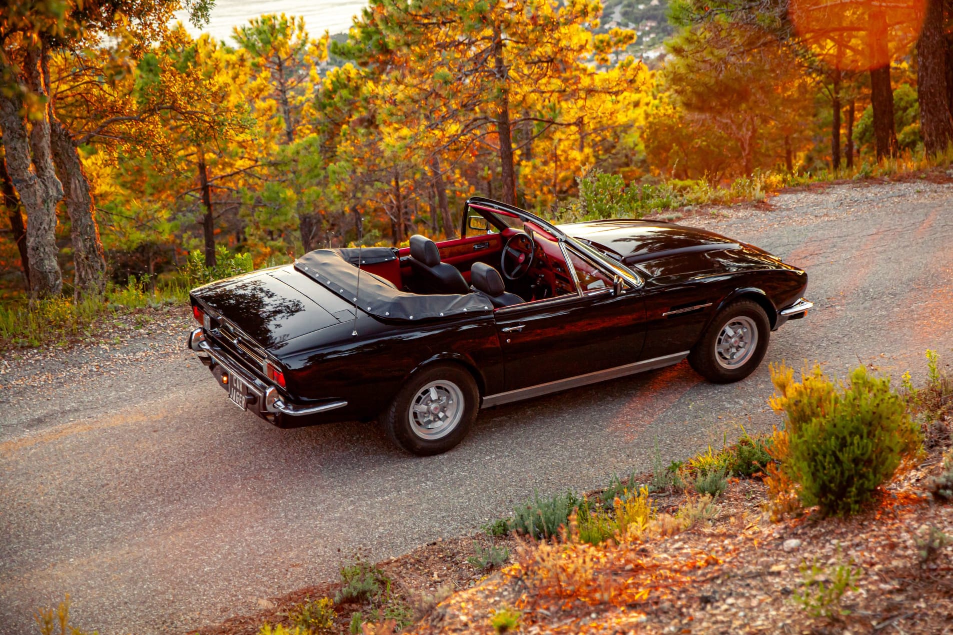 ASTON MARTIN V8 volante Oscar India 1979