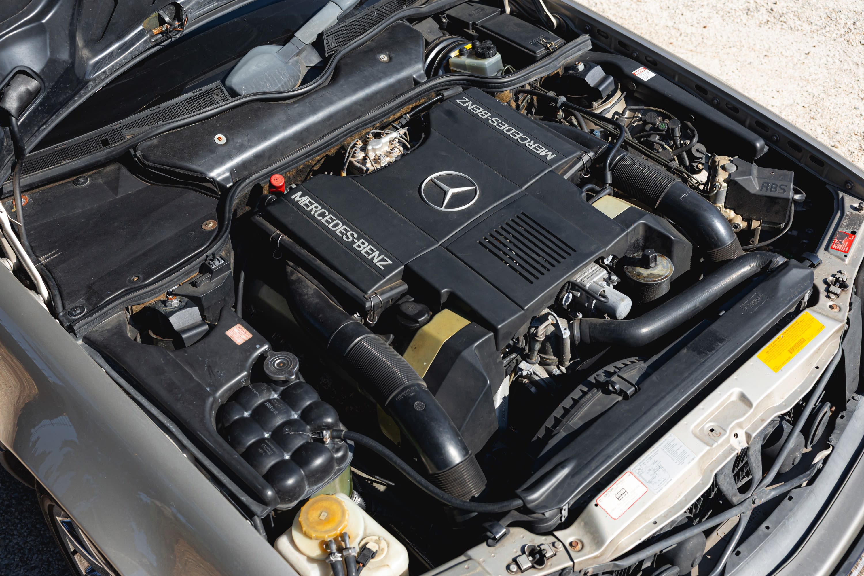 MERCEDES BENZ 500 Sl R129 1990 usado mecánico (1)