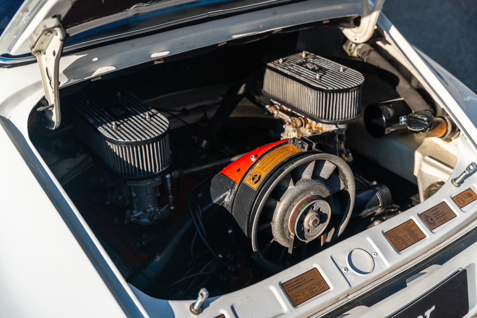 PORSCHE 911 2.0s 1967 occasion mécanique (1)