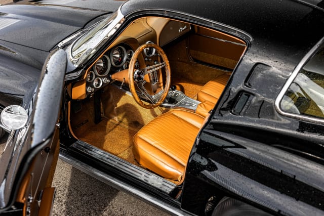 Chevrolet Corvette C2 Stingray Split Windows