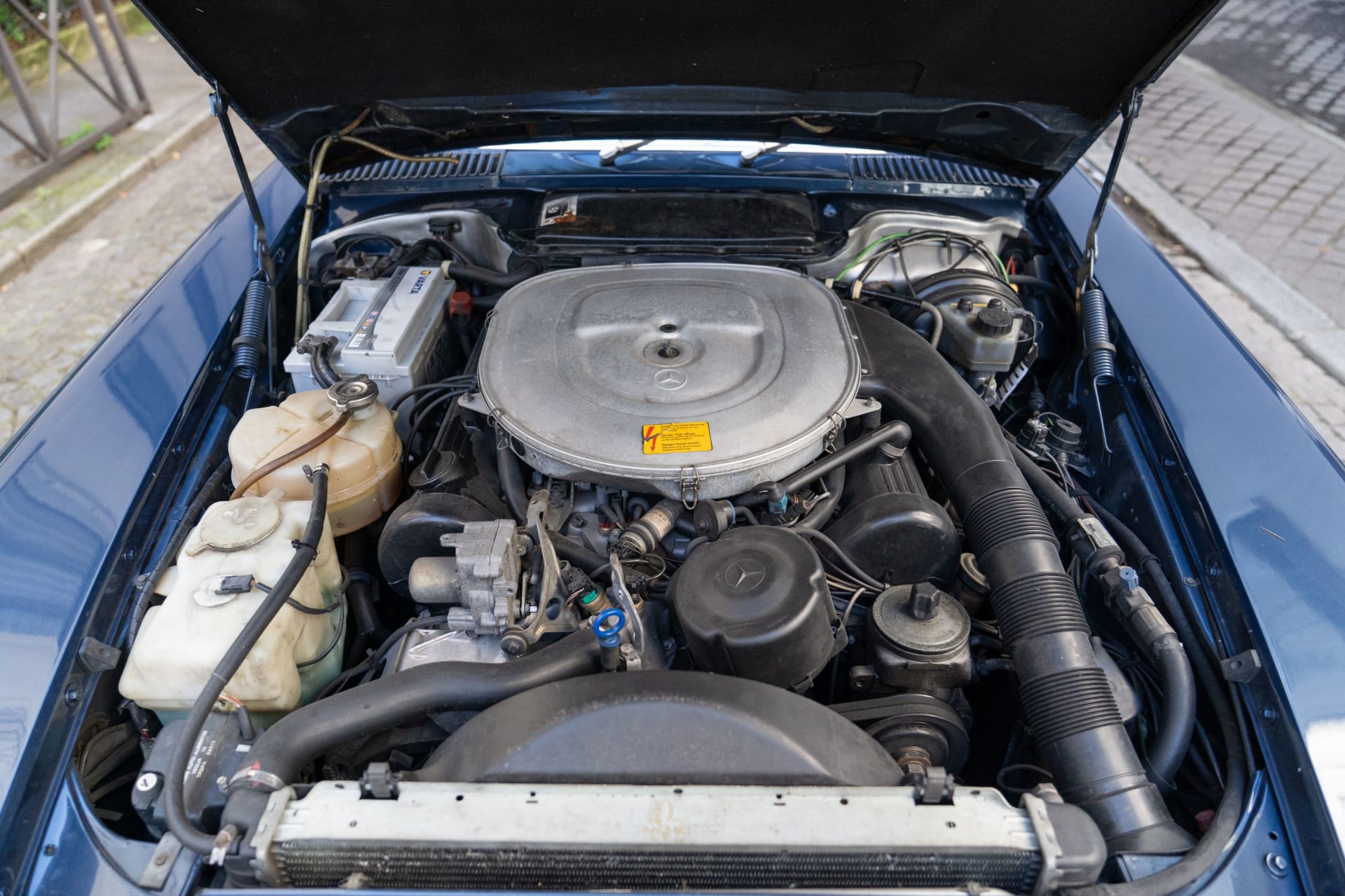 MERCEDES BENZ 500 Sl R107 1987 occasion mécanique (1)
