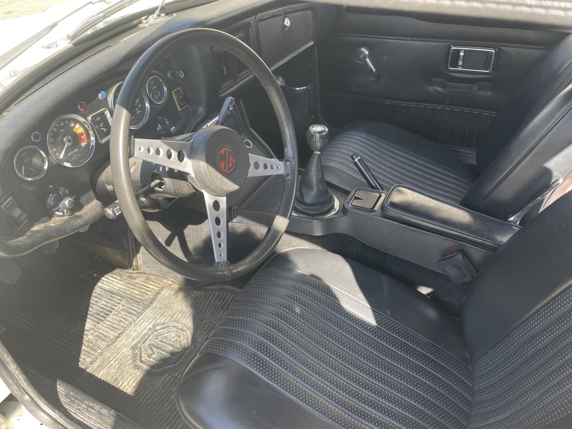 MG B 1972 occasion mécanique (1)