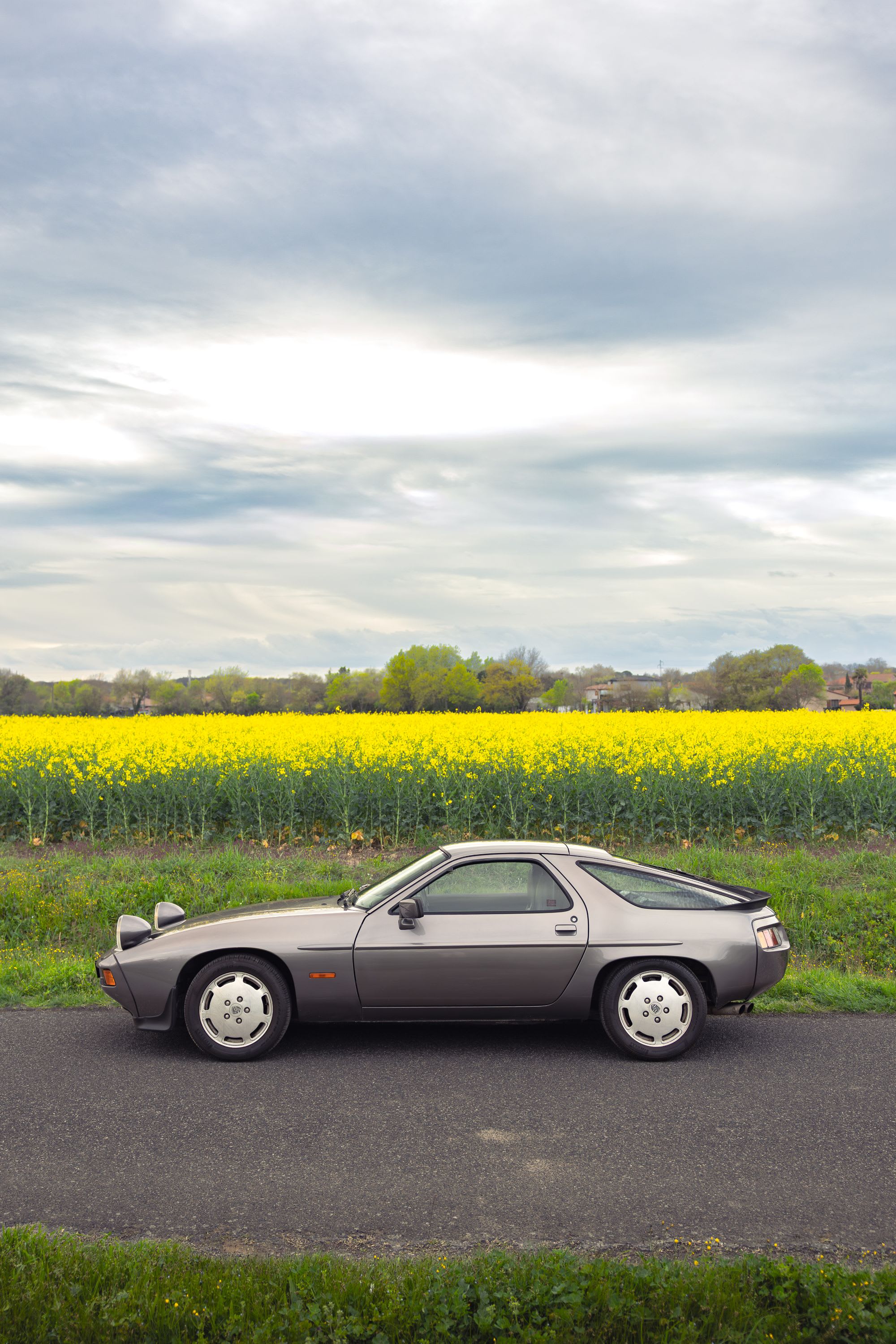 PORSCHE 928 S2 1985 occasion détails (1)